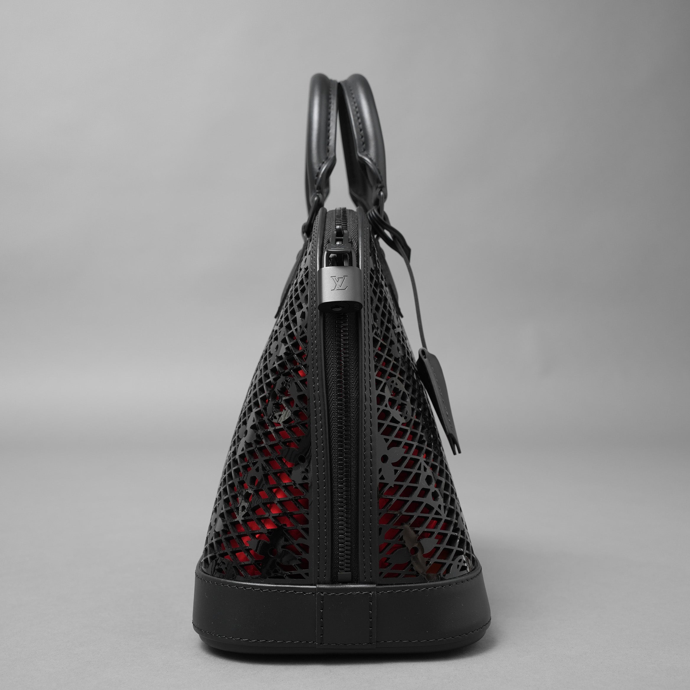 LOUIS VUITTON ルイヴィトン / 美品 22SS アルマ PM レザー / モノグラムレース ハンドバッグ バッグ / パドロック クロシェット / M20355 / BLACK × RED /レディース
