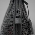 LOUIS VUITTON ルイヴィトン / 美品 22SS アルマ PM レザー / モノグラムレース ハンドバッグ バッグ / パドロック クロシェット / M20355 / BLACK × RED /レディース
