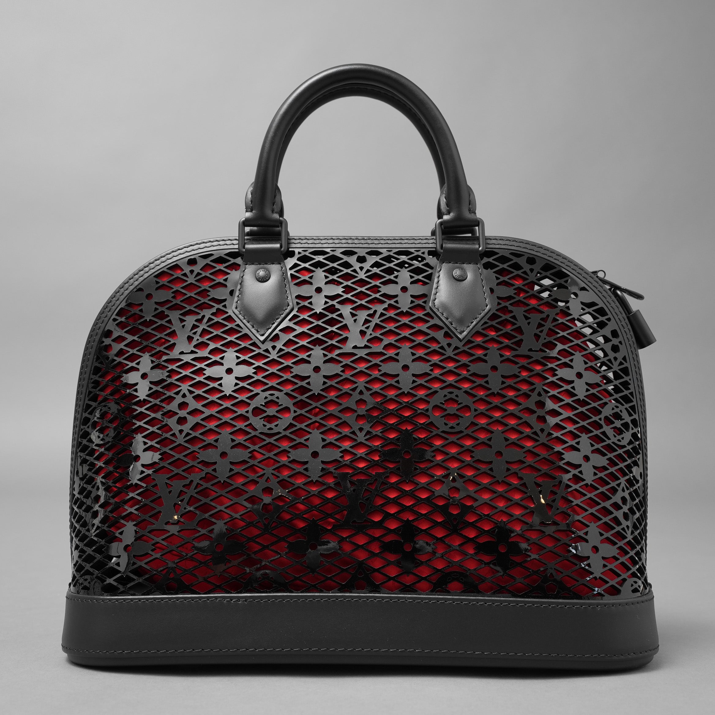 LOUIS VUITTON ルイヴィトン / 美品 22SS アルマ PM レザー / モノグラムレース ハンドバッグ バッグ / パドロック クロシェット / M20355 / BLACK × RED /レディース