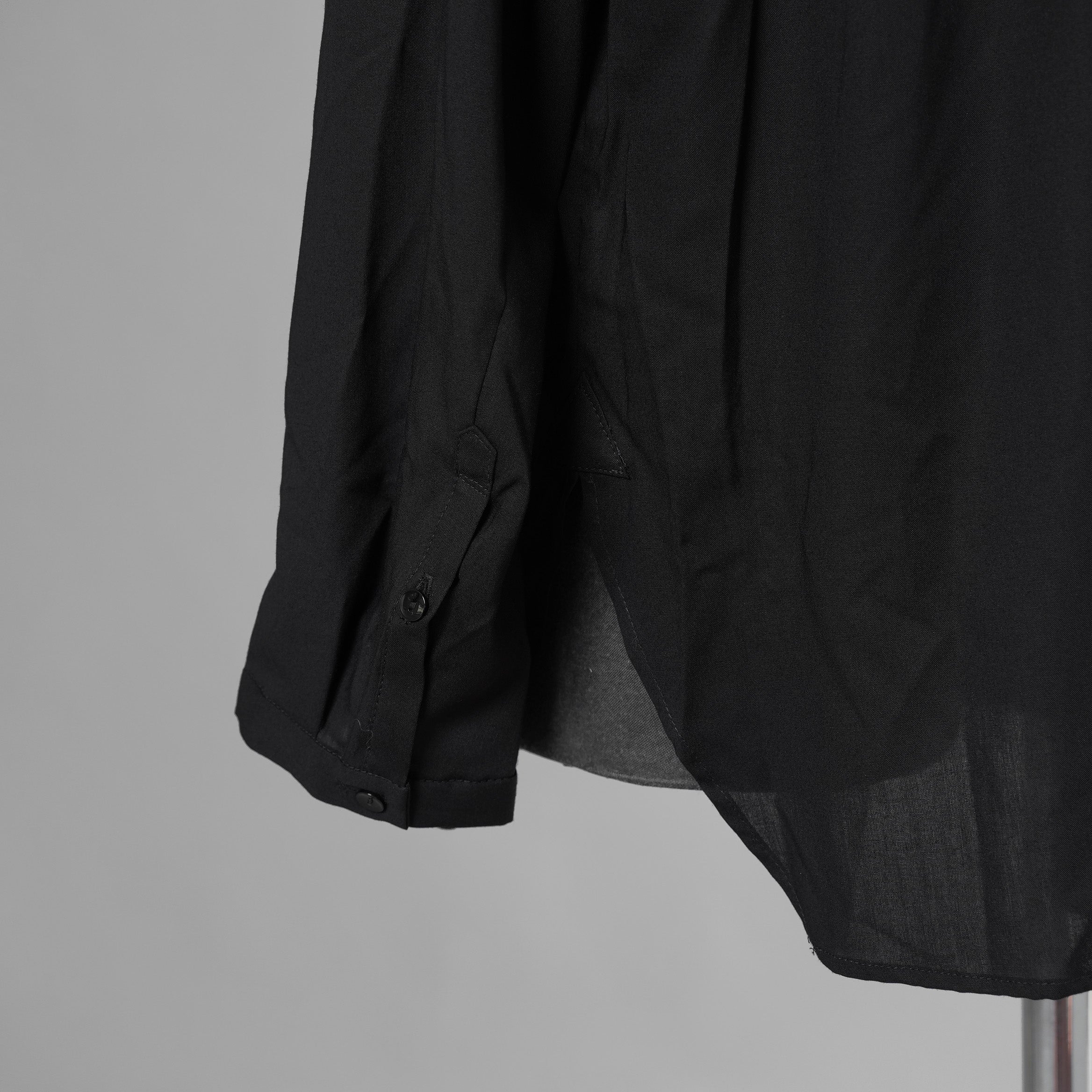 bajra バジュラ / 美品 ソフトローン・マオカラー比翼プルオーバー 長袖シャツ / 156UB03 / size 3 (BLACK) 352055-in-ue