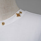 LOUIS VUITTON ルイヴィトン / 25SS モノグラム・フラワー金具 サイドストラップ 半袖Tシャツ / RW191W JG2 FGTS03 / size M （WHITE） レディース