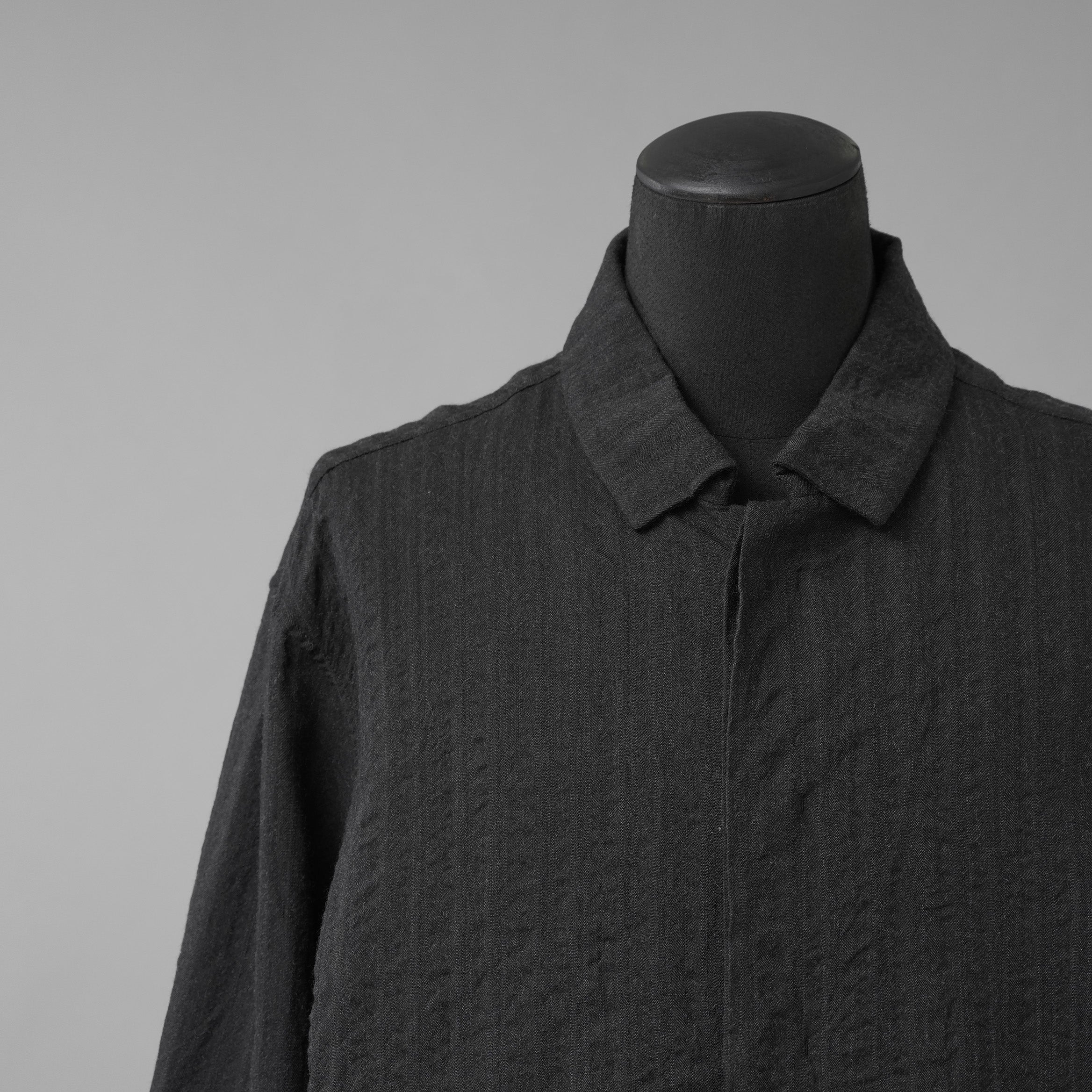未使用 forme d'expression フォルメ デ エクスプレッション  / 25AW Minimal Outer Shirt / 長袖シャツ / B95F / size M (OFF BLACK)