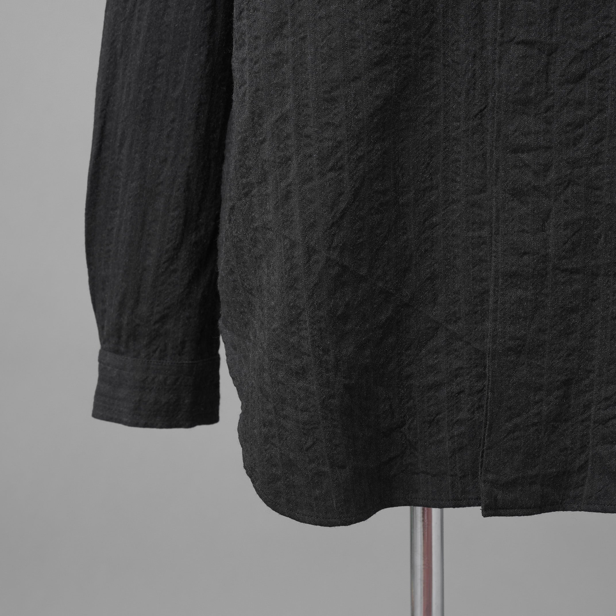 未使用 forme d'expression フォルメ デ エクスプレッション  / 25AW Minimal Outer Shirt / 長袖シャツ / B95F / size M (OFF BLACK)