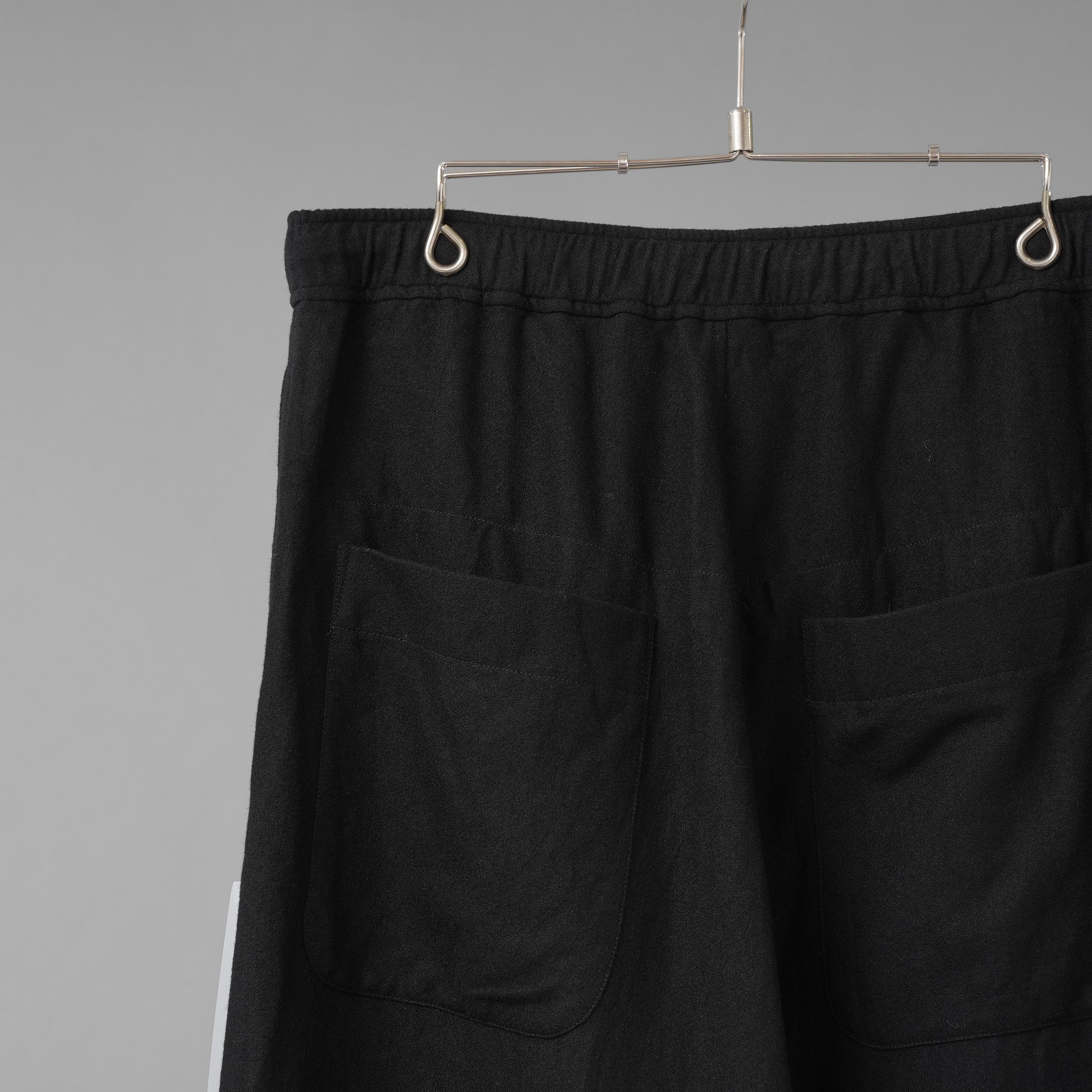 未使用 forme d'expression フォルメ デ エクスプレッション / 25AW Easy Pullon Pants / ウール ラミー パンツ / LGOB / size M (BLACK)