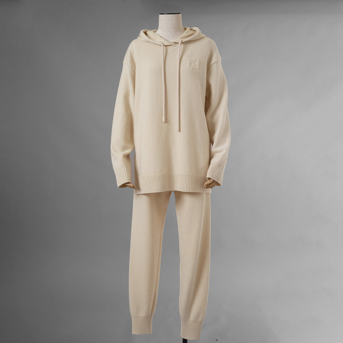 FENDI フェンディ / 美品 21AW カシミア FFエンボス フーディ ニットパーカー / FZX841 ALAK / size 40 (IVORY) レディース 352076-izm