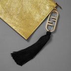 FENDI フェンディ / 美品 ラージフラットポーチ クラッチ バッグ / 8N0178AISP / （GOLD) アクセサリー 352058-izm