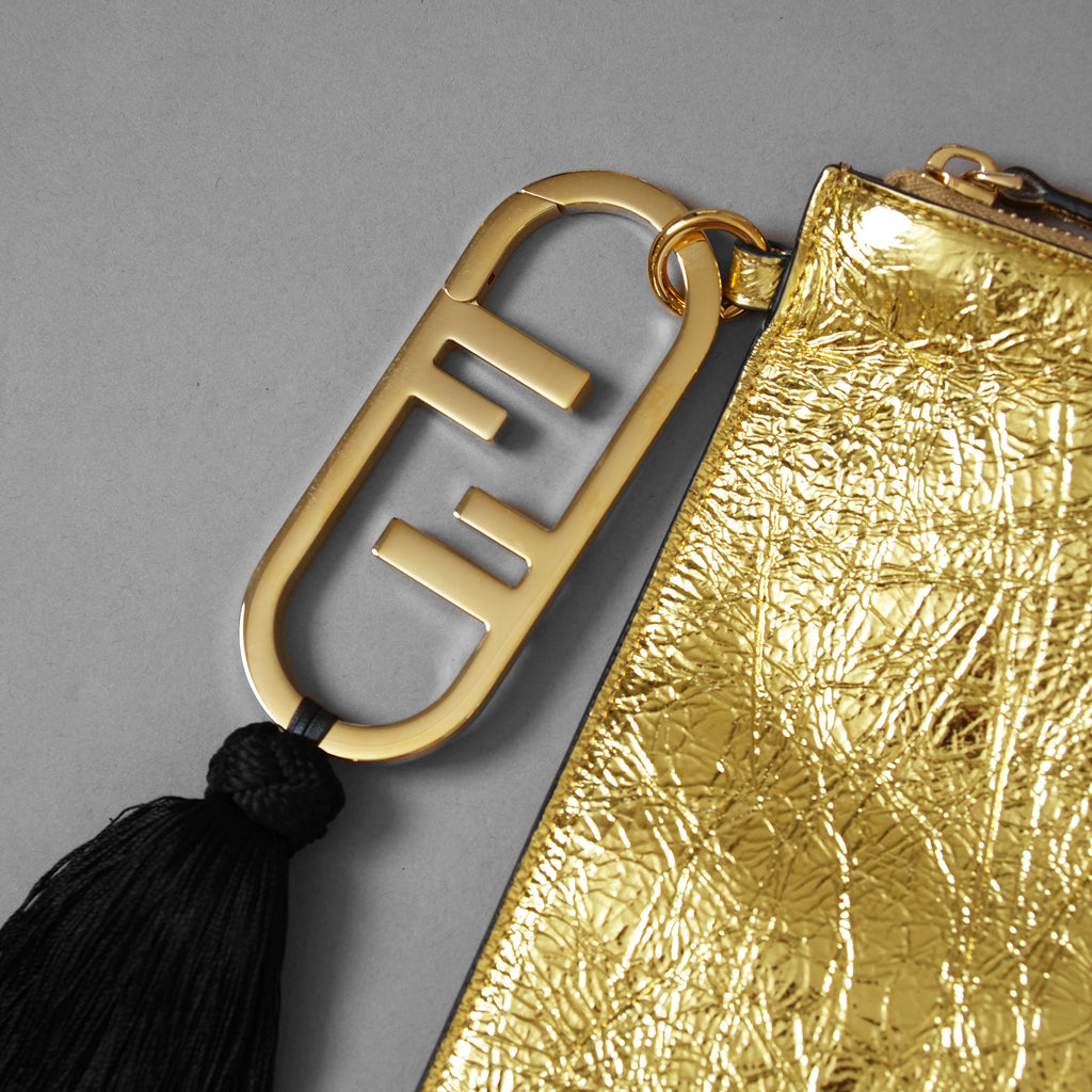 FENDI フェンディ / 美品 ラージフラットポーチ クラッチ バッグ / 8N0178AISP / (GOLD) アクセサリー 352058-izm