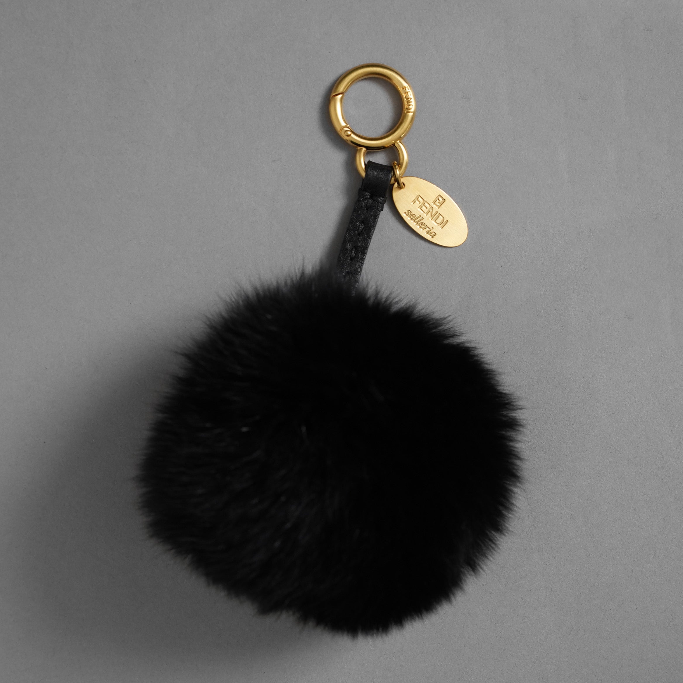 FENDI フェンディ / ポンポン チャーム アクセサリー / (BLACK)  352062-izm