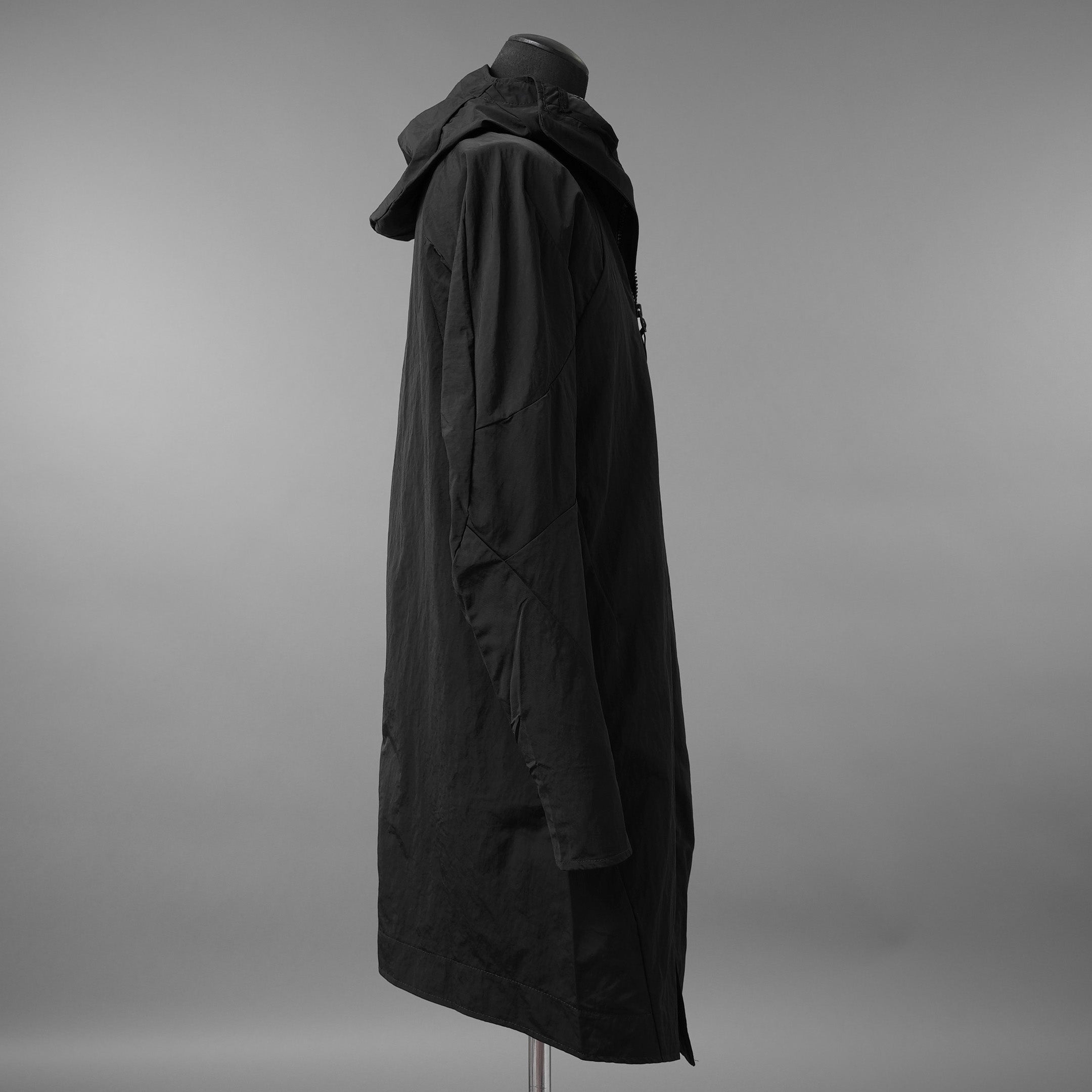 Leon Emanuel Blanck レオンエマニュエルブランク / 美品 Forced Perspective Parka Coat / パーカー コート / size 48 (BLACK)
