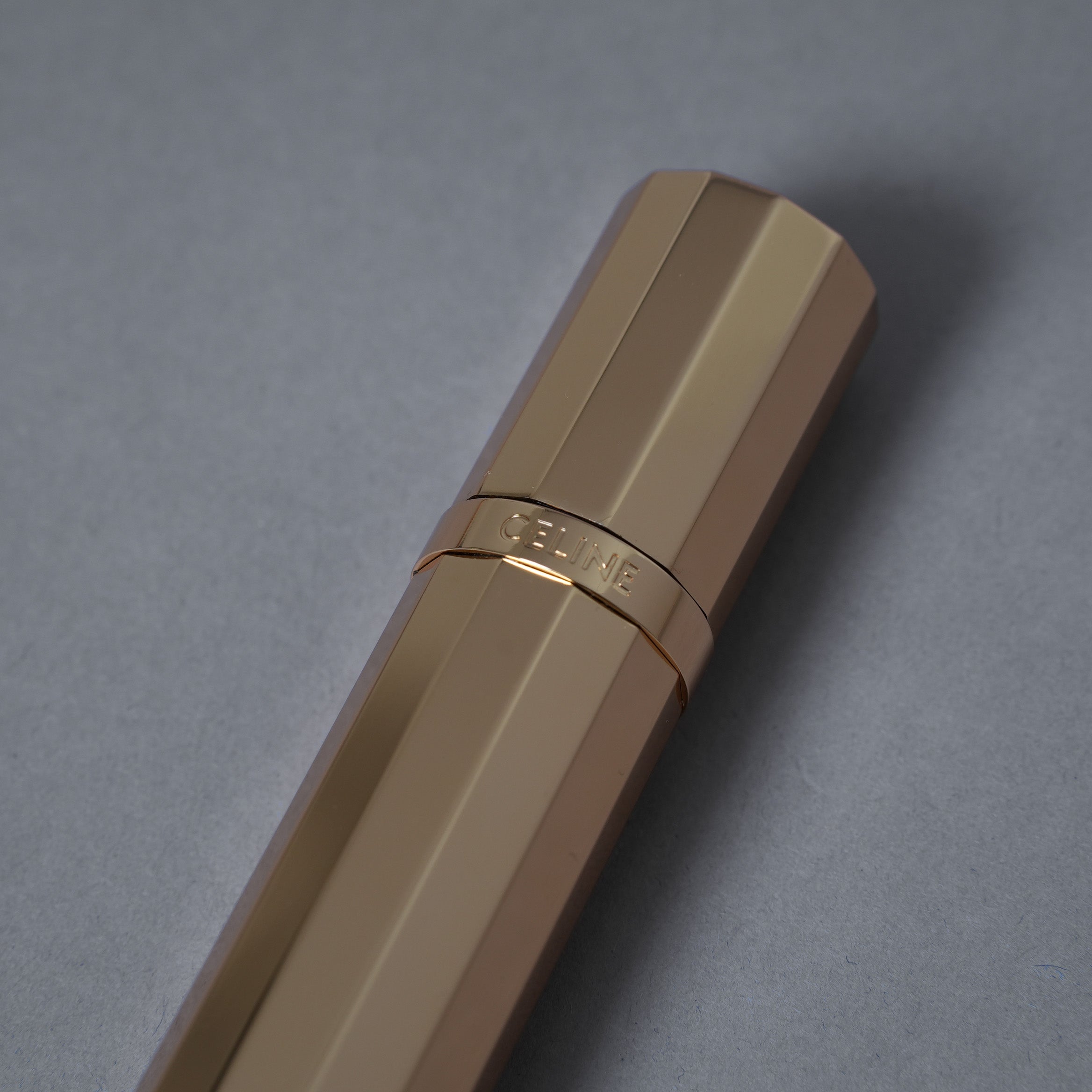 非売品 CELINE セリーヌ / トリオンフ シャボン玉 バブルブロワー アクセサリー / GOLD 352069-izm