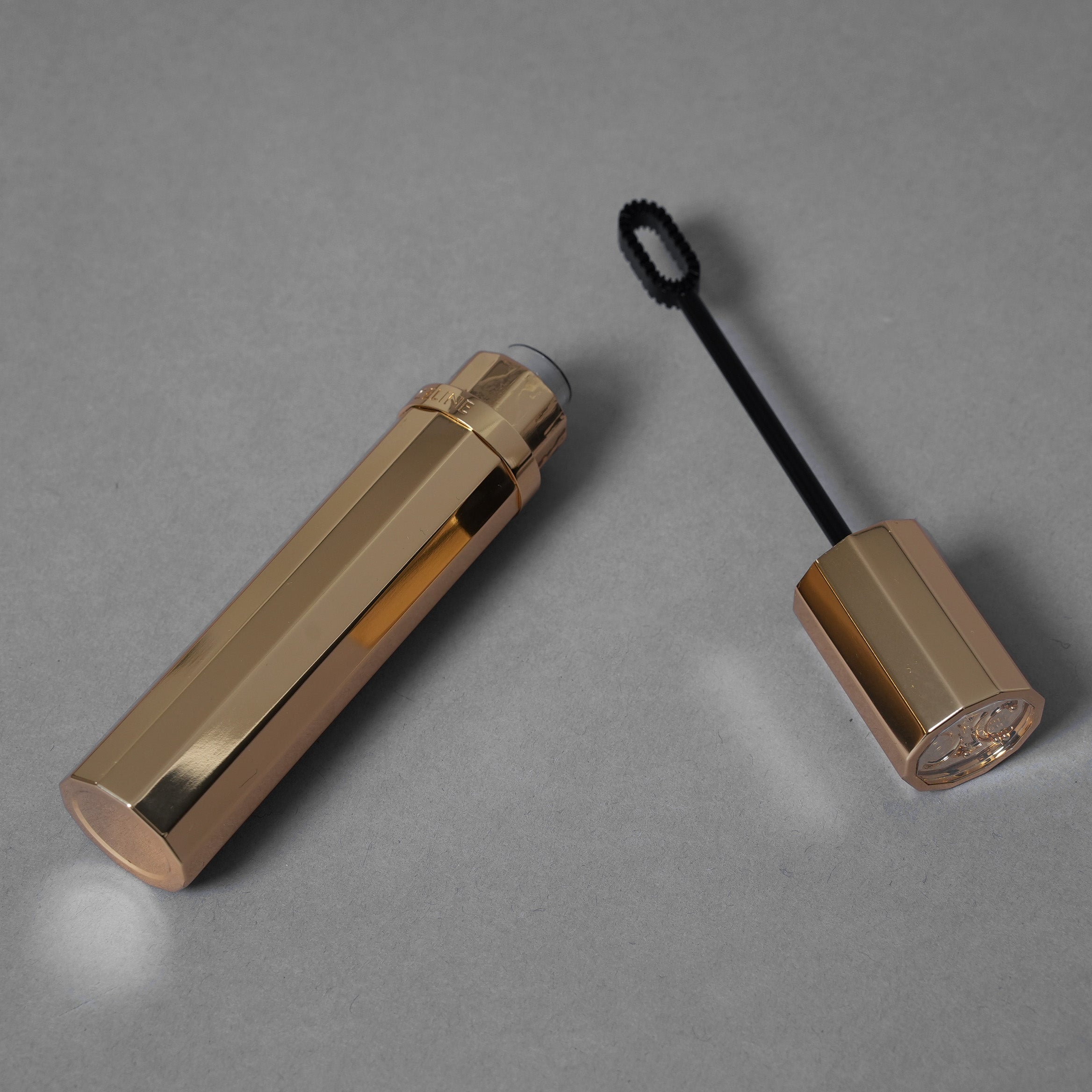 非売品 CELINE セリーヌ / トリオンフ シャボン玉 バブルブロワー アクセサリー / GOLD 352069-izm