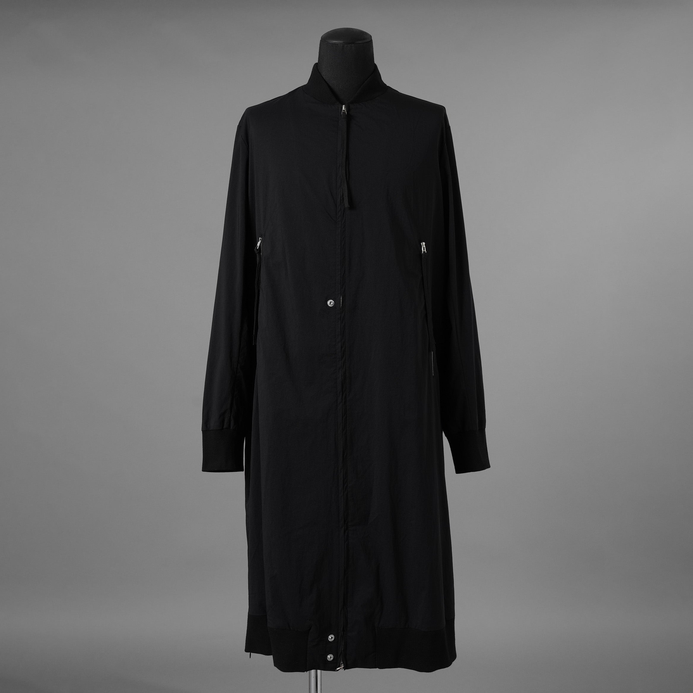bajra バジュラ / 美品  24AW フロストナイロンストレッチ ロングブルゾン アウター / 157UJ02 / size 2 (BLACK) 352074-in-ue