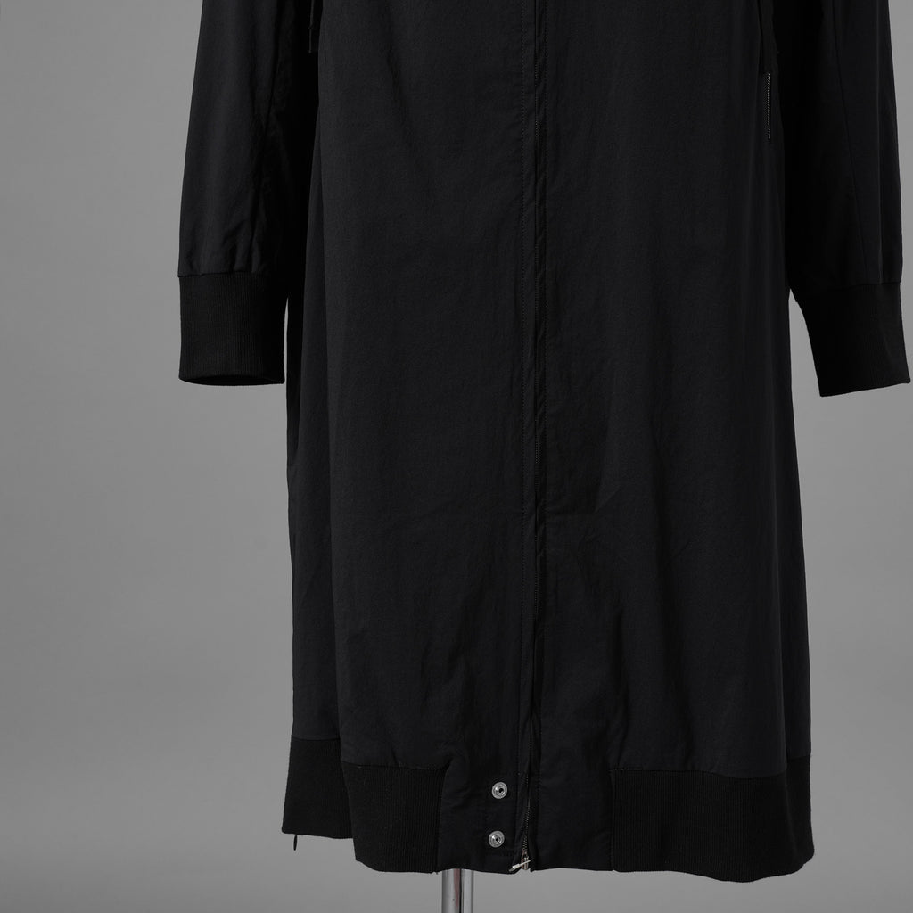 bajra バジュラ / 美品  24AW フロストナイロンストレッチ ロングブルゾン アウター / 157UJ02 / size 2 (BLACK) 352074-in-ue