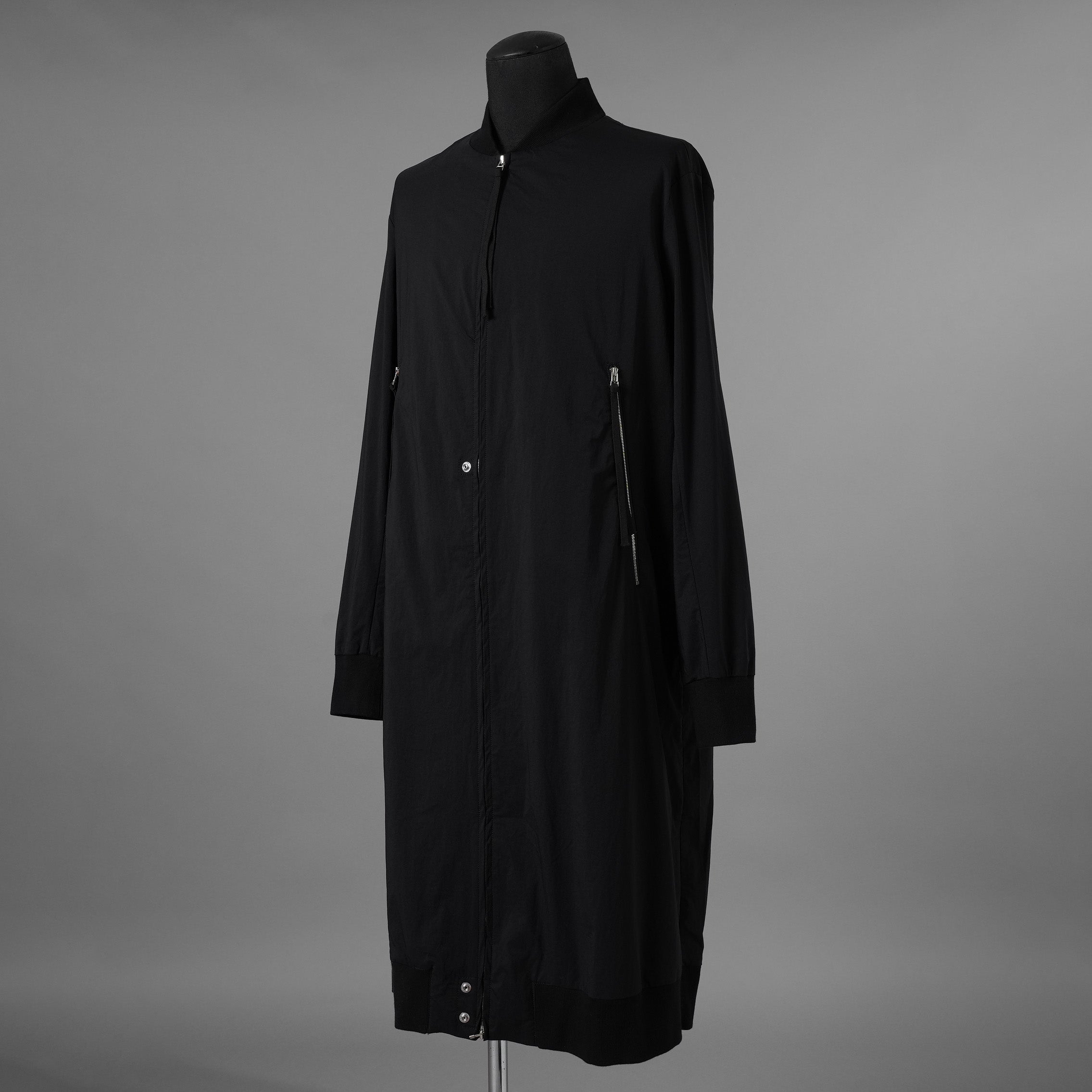 bajra バジュラ / 美品  24AW フロストナイロンストレッチ ロングブルゾン アウター / 157UJ02 / size 2 (BLACK) 352074-in-ue