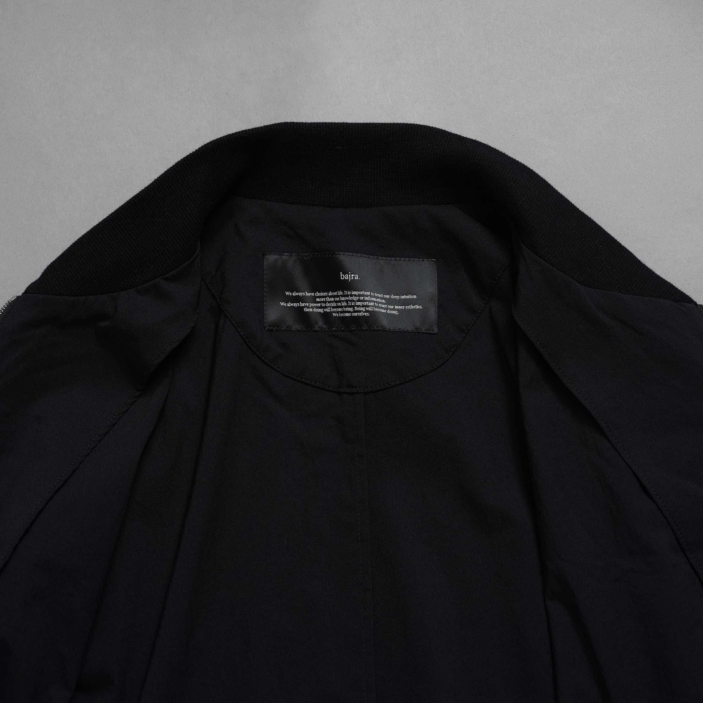 bajra バジュラ / 美品  24AW フロストナイロンストレッチ ロングブルゾン アウター / 157UJ02 / size 2 (BLACK) 352074-in-ue