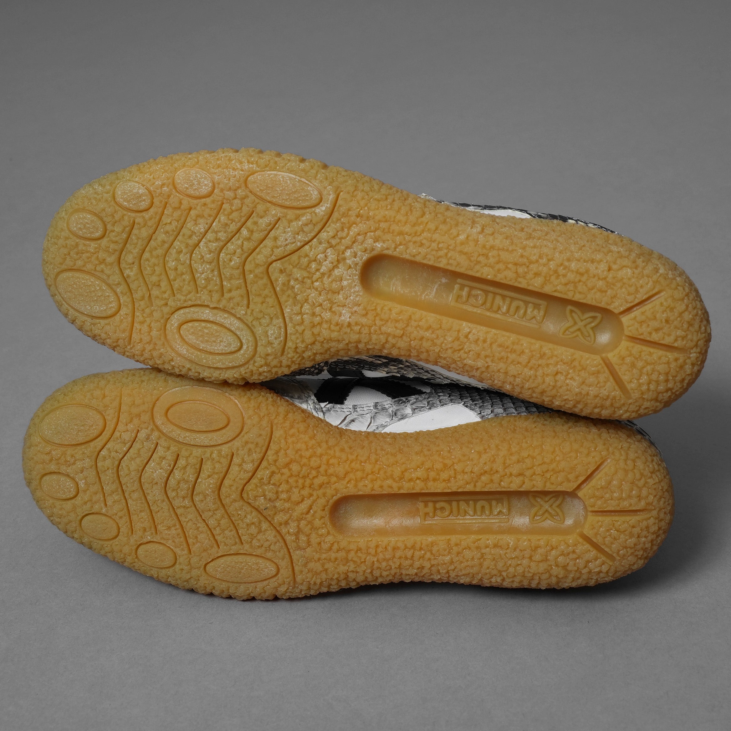 未使用 MUNICH ミュニック / スペシャル限定 パイソンモデル スニーカー シューズ / size 43 (28.5cm)  123014-alm