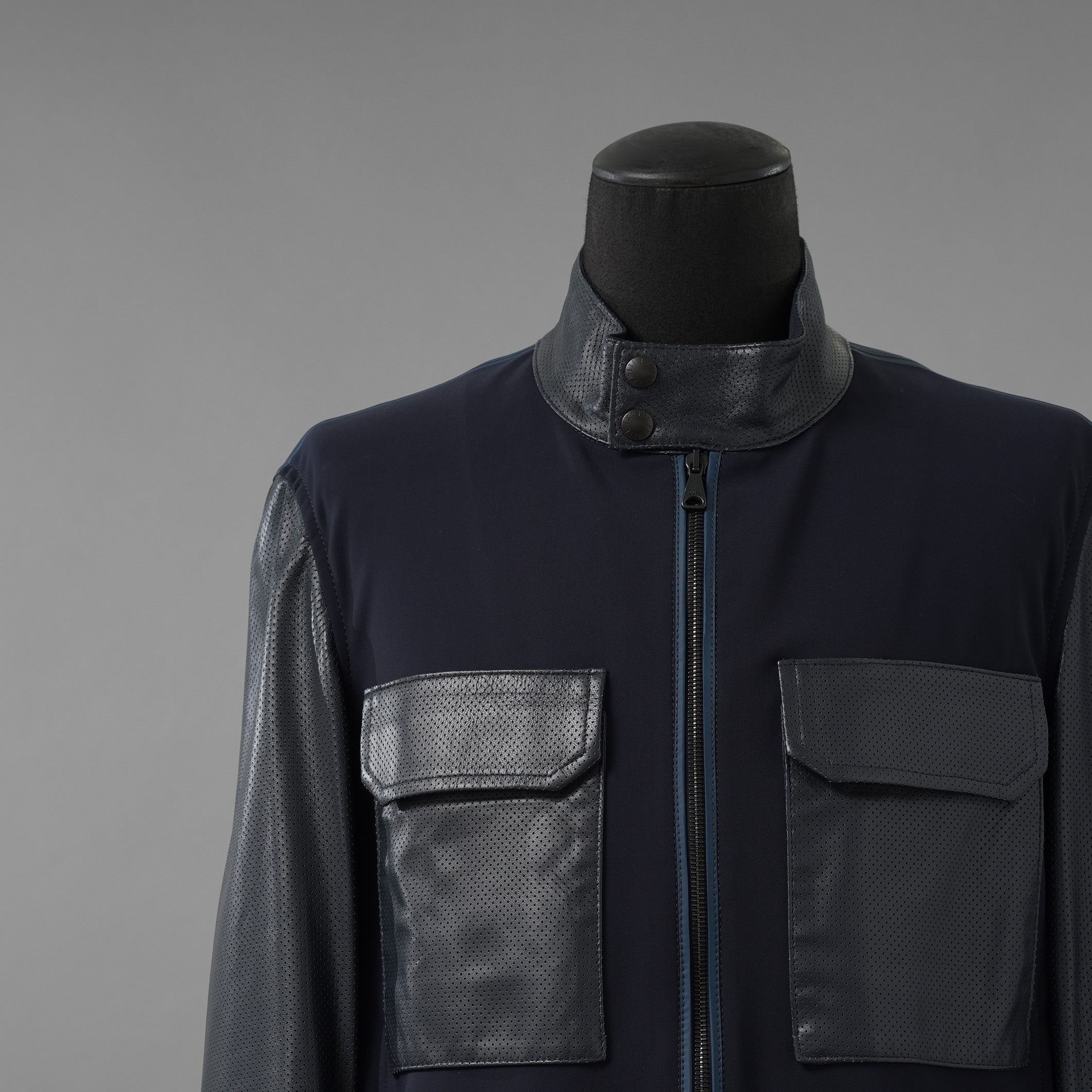 LANVIN COLLECTION x EMMETI ランバンコレクション エンメティ コラボ / 美品 23SS TALBOT パンチングレザー 切替 ライダースジャケット / size 48 (NAVY)