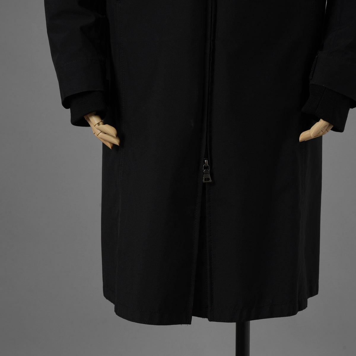 PRADA SPORT プラダ スポーツ / GORE-TEX ロング ナイロンコート 3WAYコート アウター / 280211 / size 38 (BLACK) 352077-yng