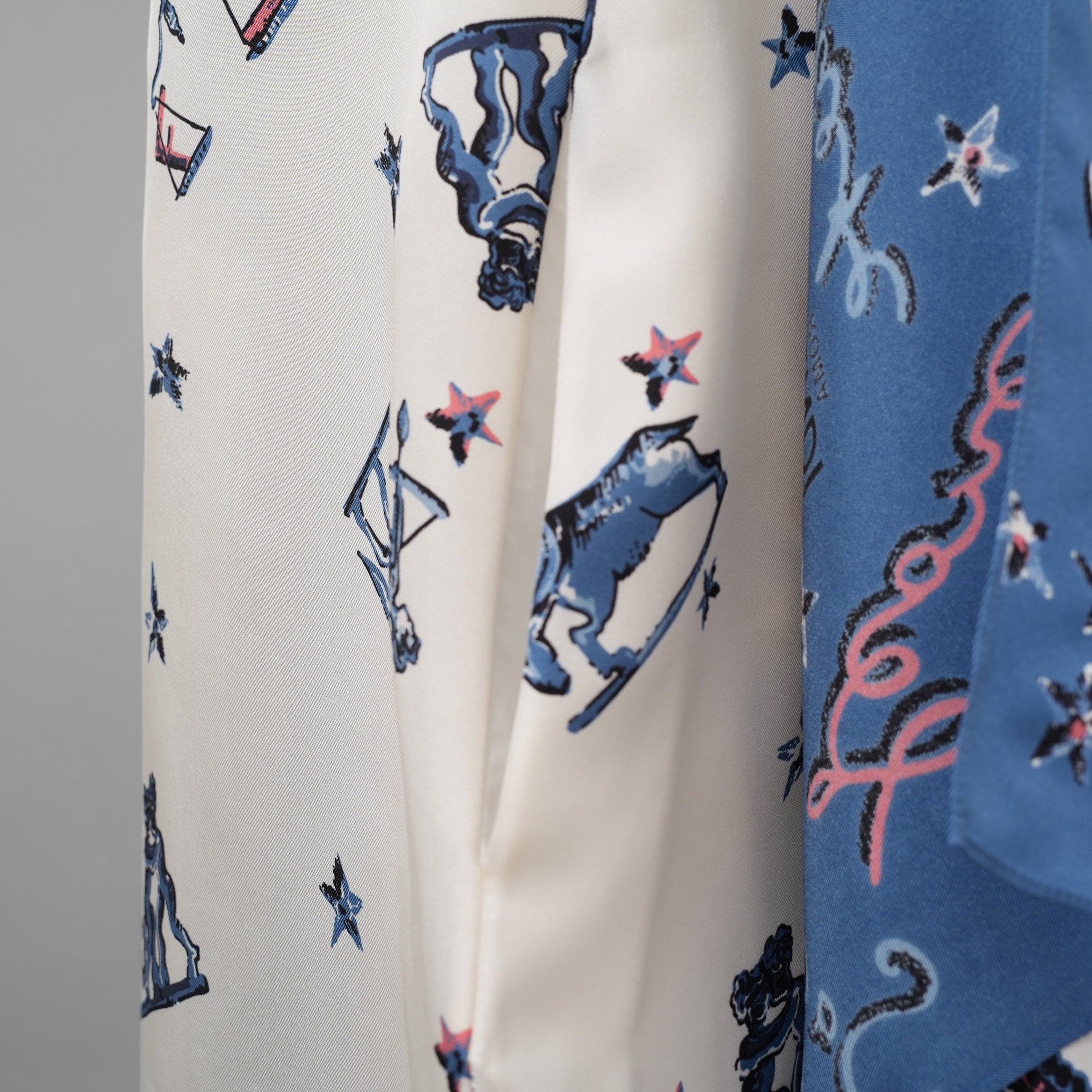 FENDI フェンディ / 美品 23SS リゾート 今田美桜 着用 / 星座モチーフ ゾディアックプリント シルク ドレープドレス  / ワンピース / FDC727 ANR4 / size 40 (MULTI COLOR) レディース