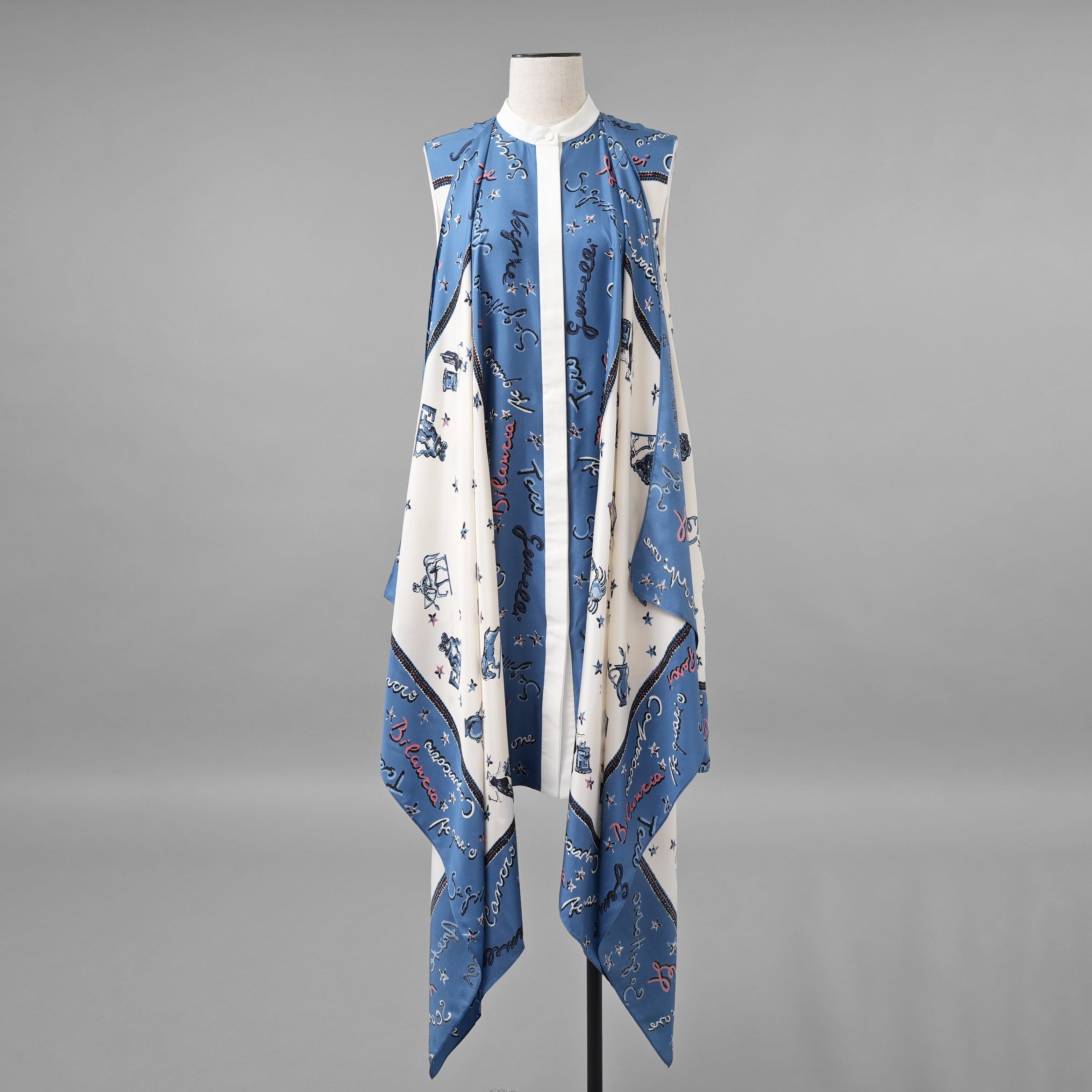 FENDI フェンディ / 美品 23SS リゾート 今田美桜 着用 / 星座モチーフ ゾディアックプリント シルク ドレープドレス  / ワンピース / FDC727 ANR4 / size 40 (MULTI COLOR) レディース
