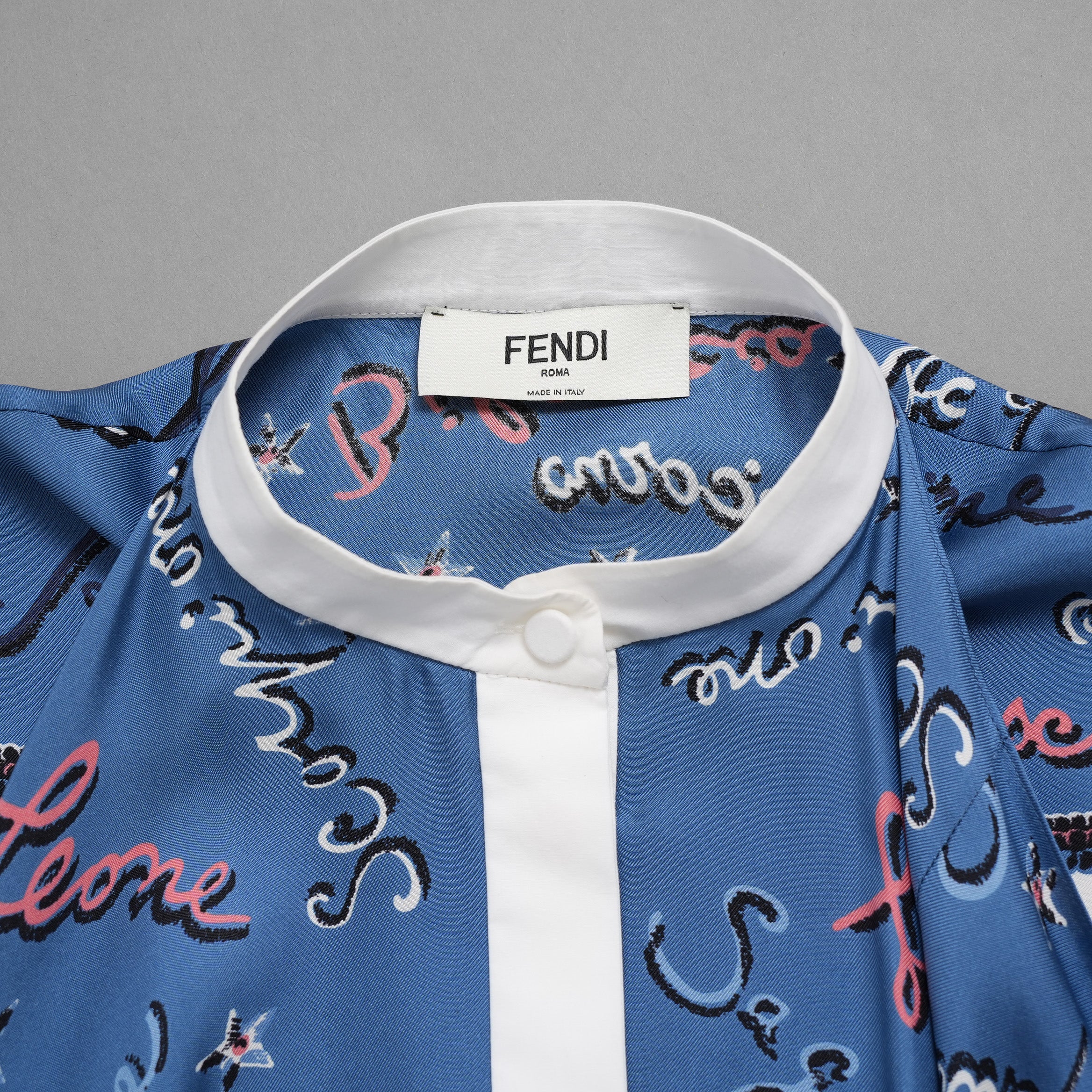 FENDI フェンディ / 美品 23SS リゾート 今田美桜 着用 / 星座モチーフ ゾディアックプリント シルク ドレープドレス  / ワンピース / FDC727 ANR4 / size 40 (MULTI COLOR) レディース