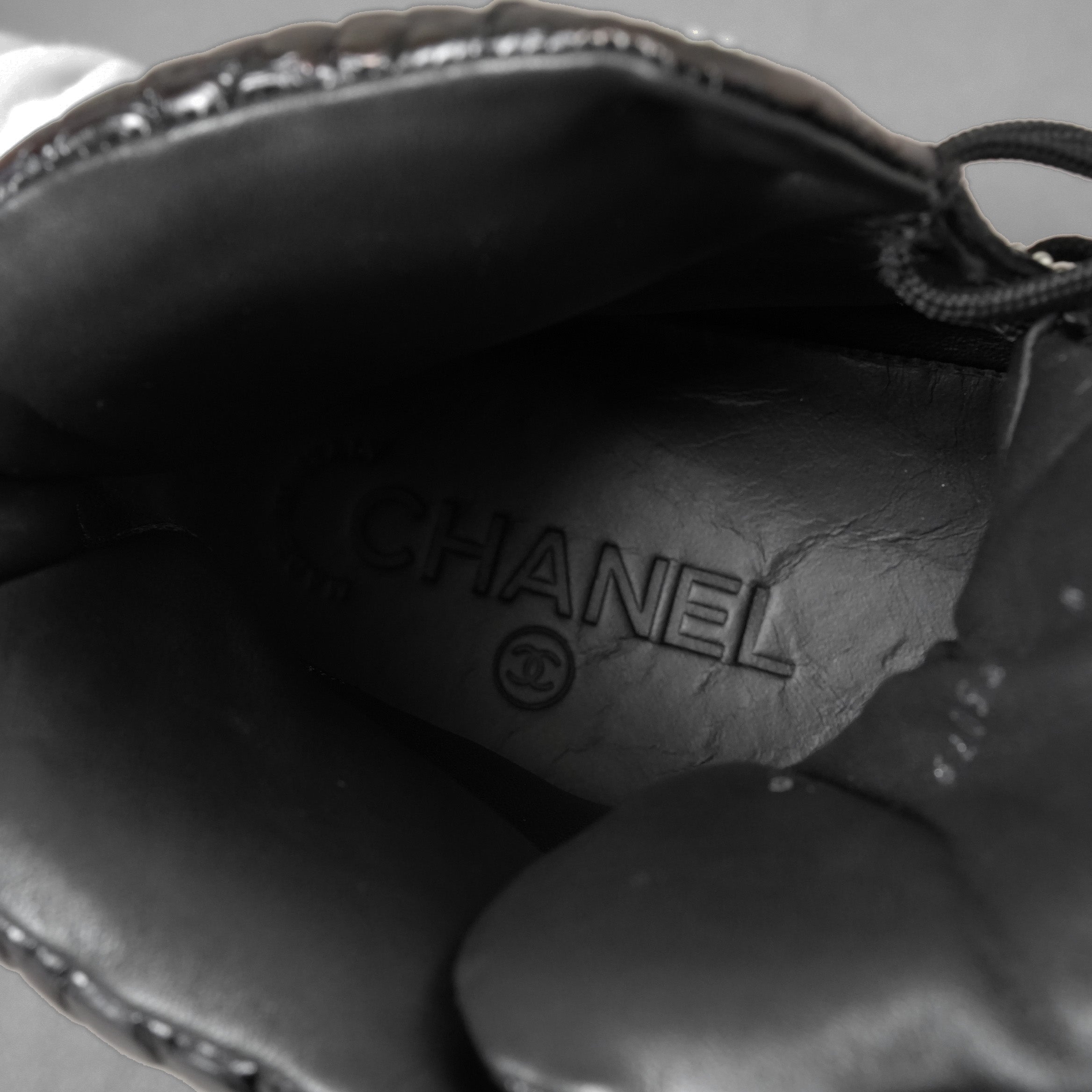 CHANEL シャネル / 19AW クロコ型押し カーフスキン ハイカット スニーカー / G35079 / size 37.5 (24.5cm) BLACK レディース 352078-izm