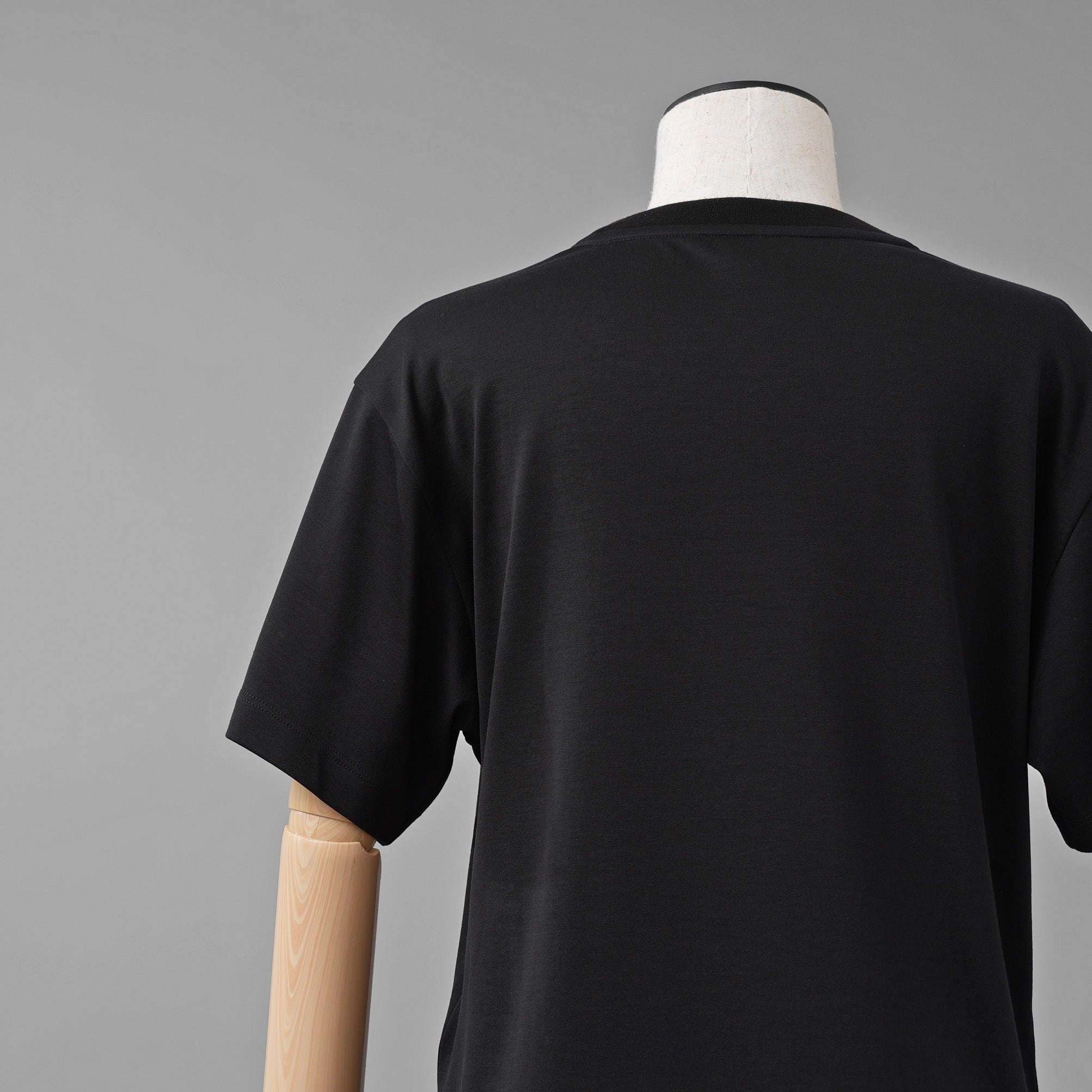 LOUIS VUITTON ルイヴィトン / 美品 20SS タンジェリンプリントTシャツ チェーン 半袖Tシャツ / RW222J N40 FNTS09 / size L (BLACK) レディース