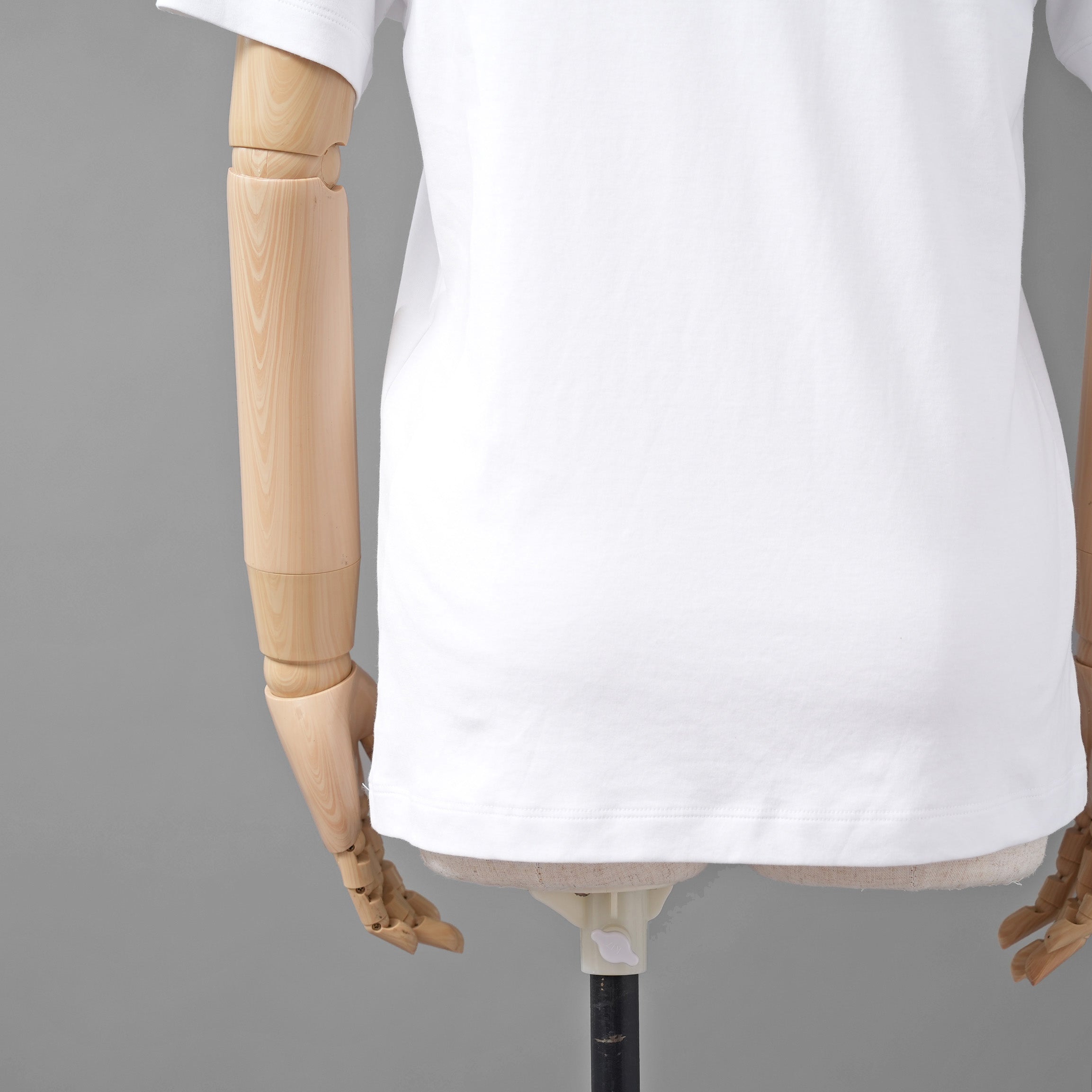 LOUIS VUITTON ルイヴィトン / 22SS サイドストラップ Tシャツ チェーン / 半袖Tシャツ / RW222B UOL FNTS76 / size M (WHITE) レディース
