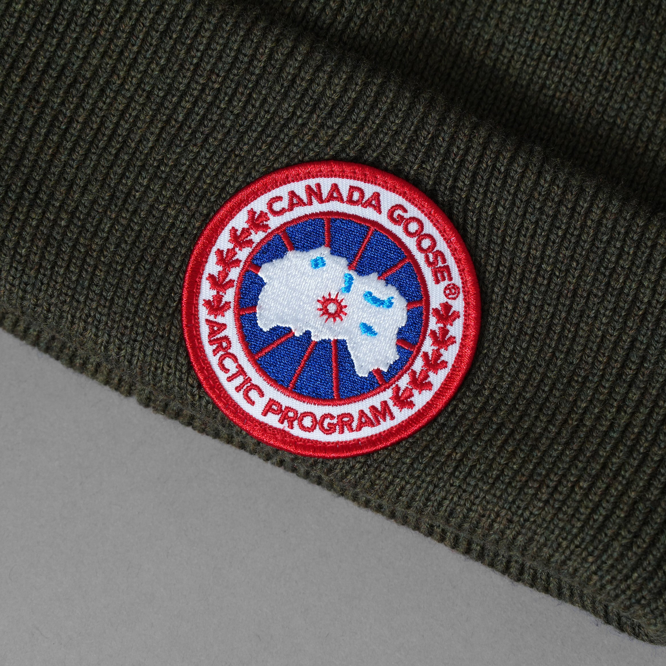 Canada Goose カナダグース / 美品 Arctic Disc Toque アークティック ディスク トーク ニットビーニー アクセサリー / 6936M / GREEN 123019-alm