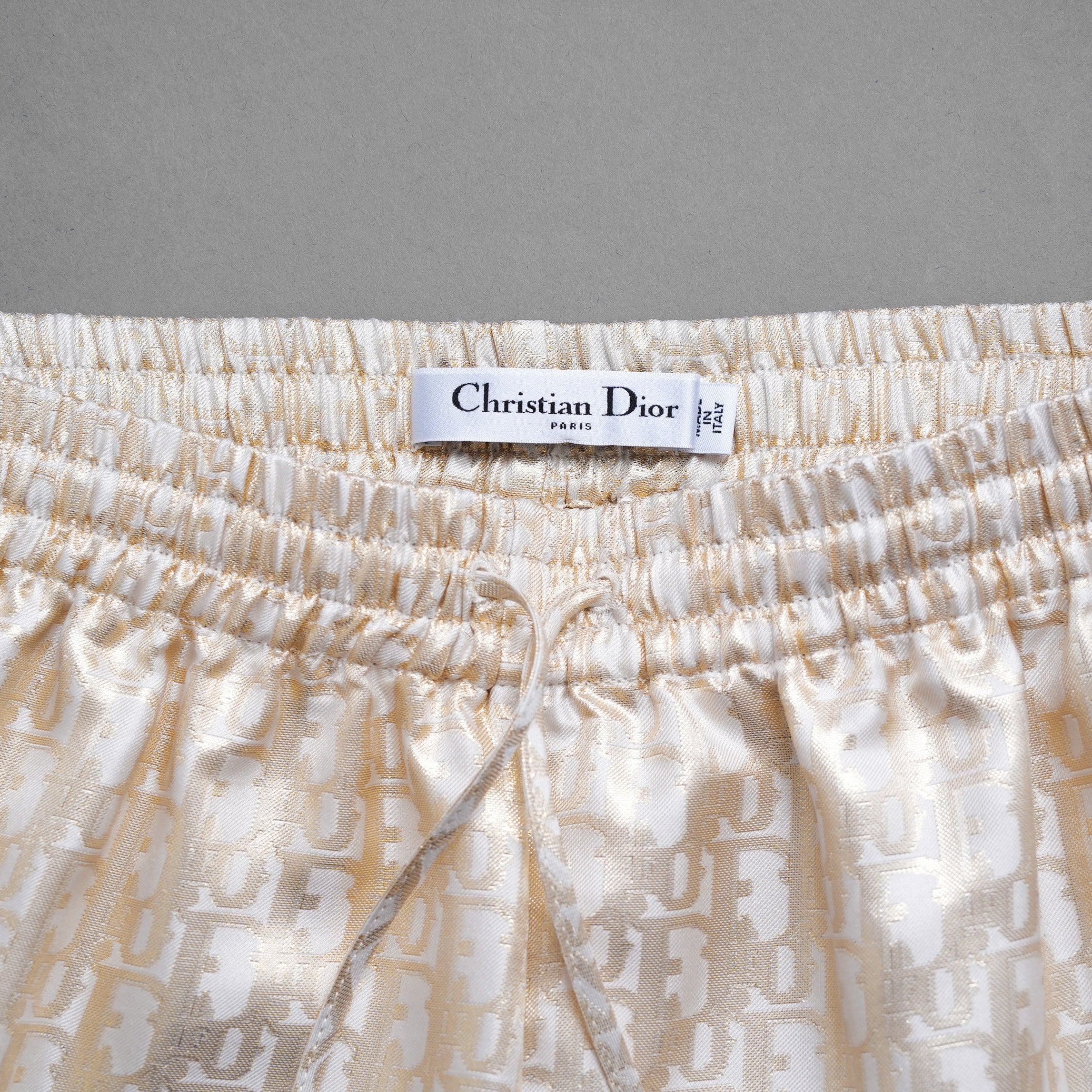 Christian Dior クリスチャンディオール /美品 2021年 ゴールドシルク メタリック ジャカード オブリークショーツ / パンツ / 211P20A6607 / size 42 (GOLD)