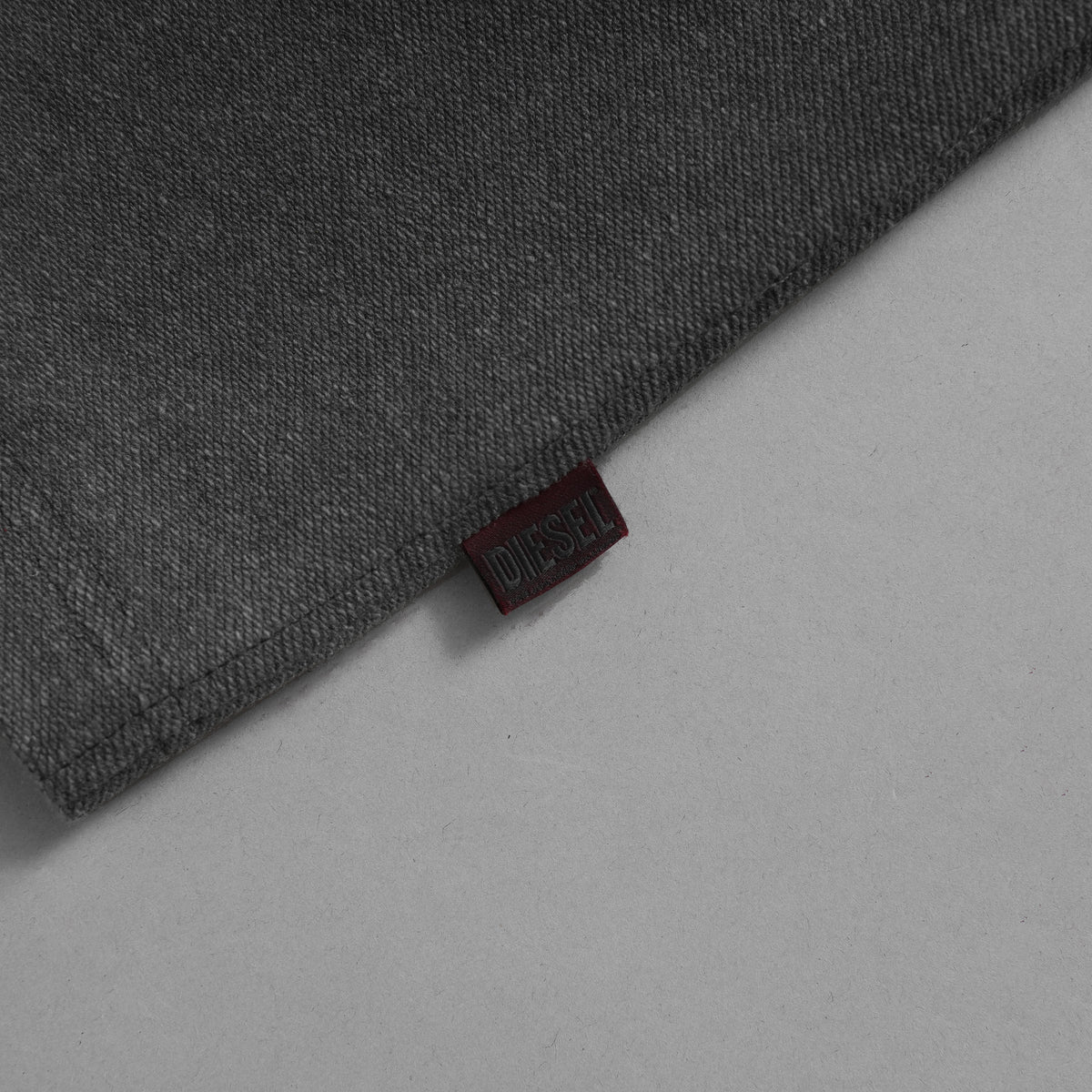DIESEL ディーゼル / 美品 25SS S-RUBEN ランウェイ クラッシュ加工クルーネック スウェット / A18216 / size L (GRAY) 352089-in-ue