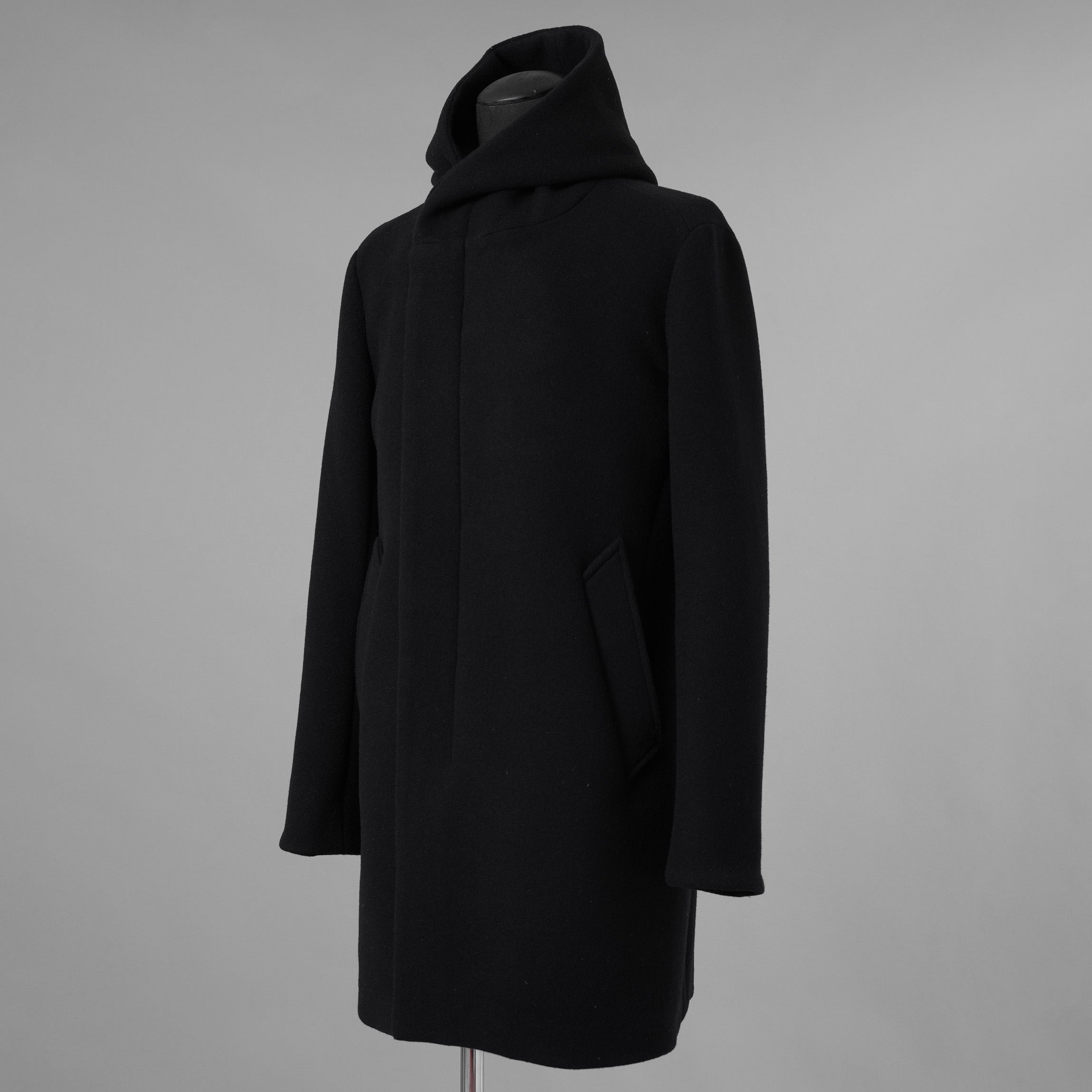 1PIU1UGUALE3 ウノピゥウノウグァーレトレ / 18AW 美品 WRAP NECK HOOD COAT ウールカシミア メルトンコート アウター / MRC060 WNY016 / size 4 (BLACK) 123023-alm