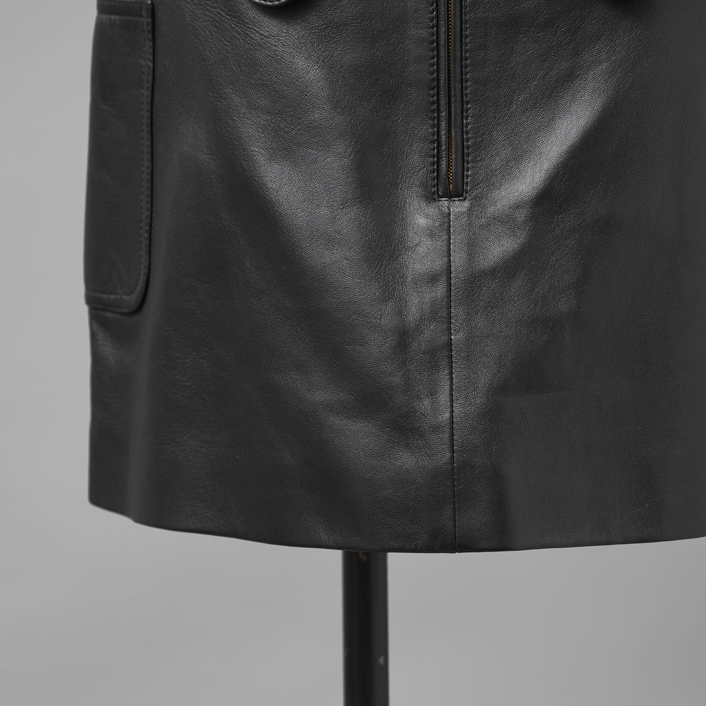 CELINE セリーヌ / 美品 23AW ラムレザー ミニスカート / 2H410305Q / size 38 (BLACK)