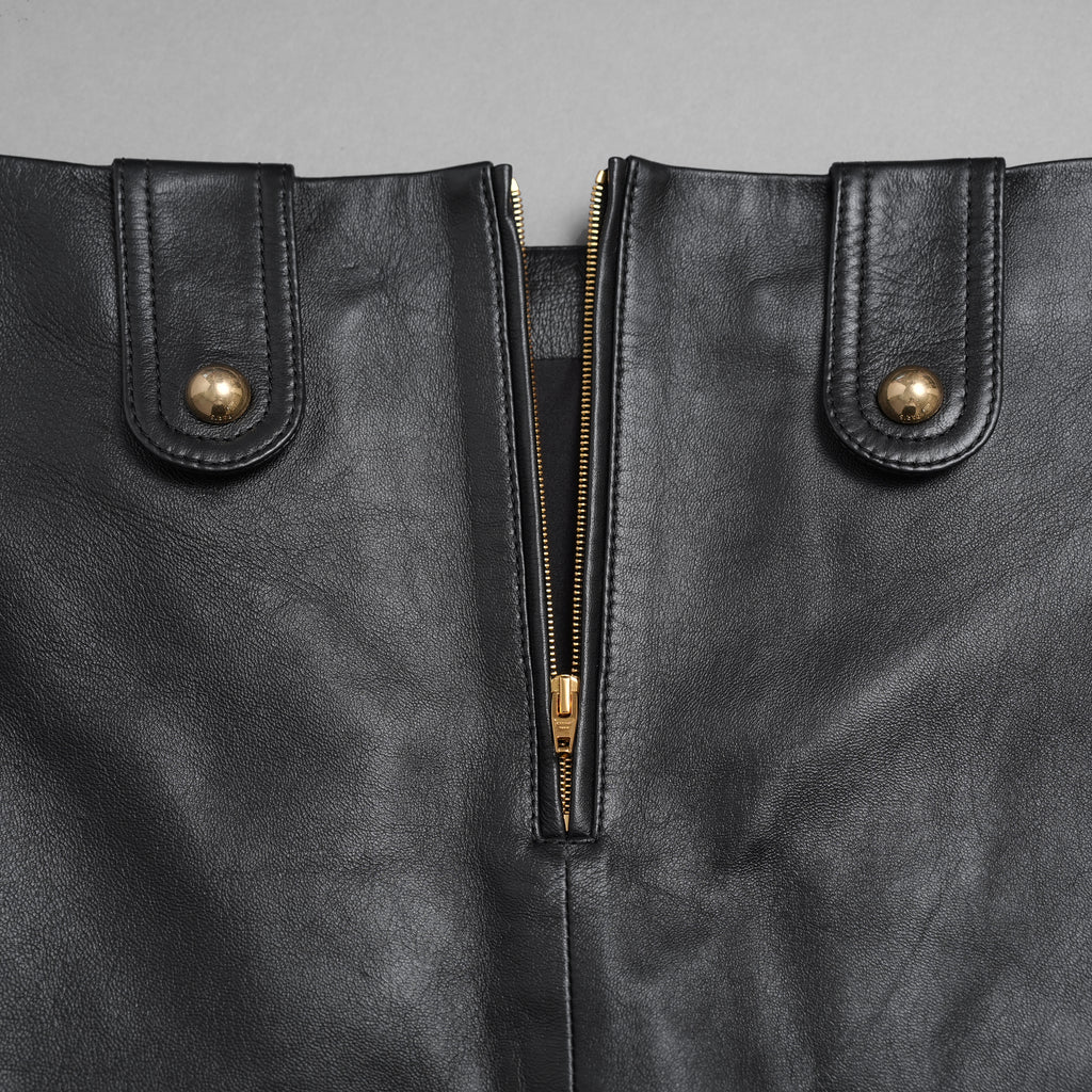 CELINE セリーヌ / 美品 23AW ラムレザー ミニスカート / 2H410305Q / size 38 (BLACK)