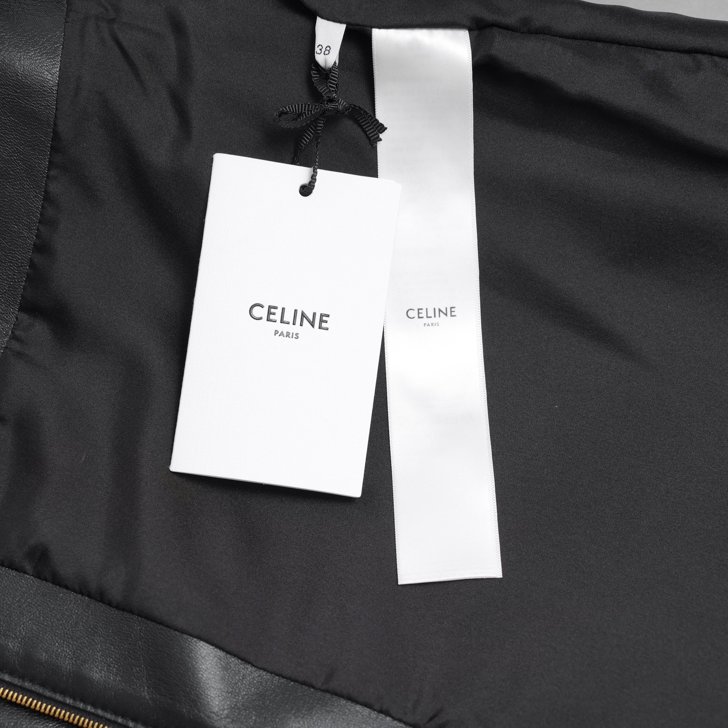 CELINE セリーヌ / 美品 23AW ラムレザー ミニスカート / 2H410305Q / size 38 (BLACK)