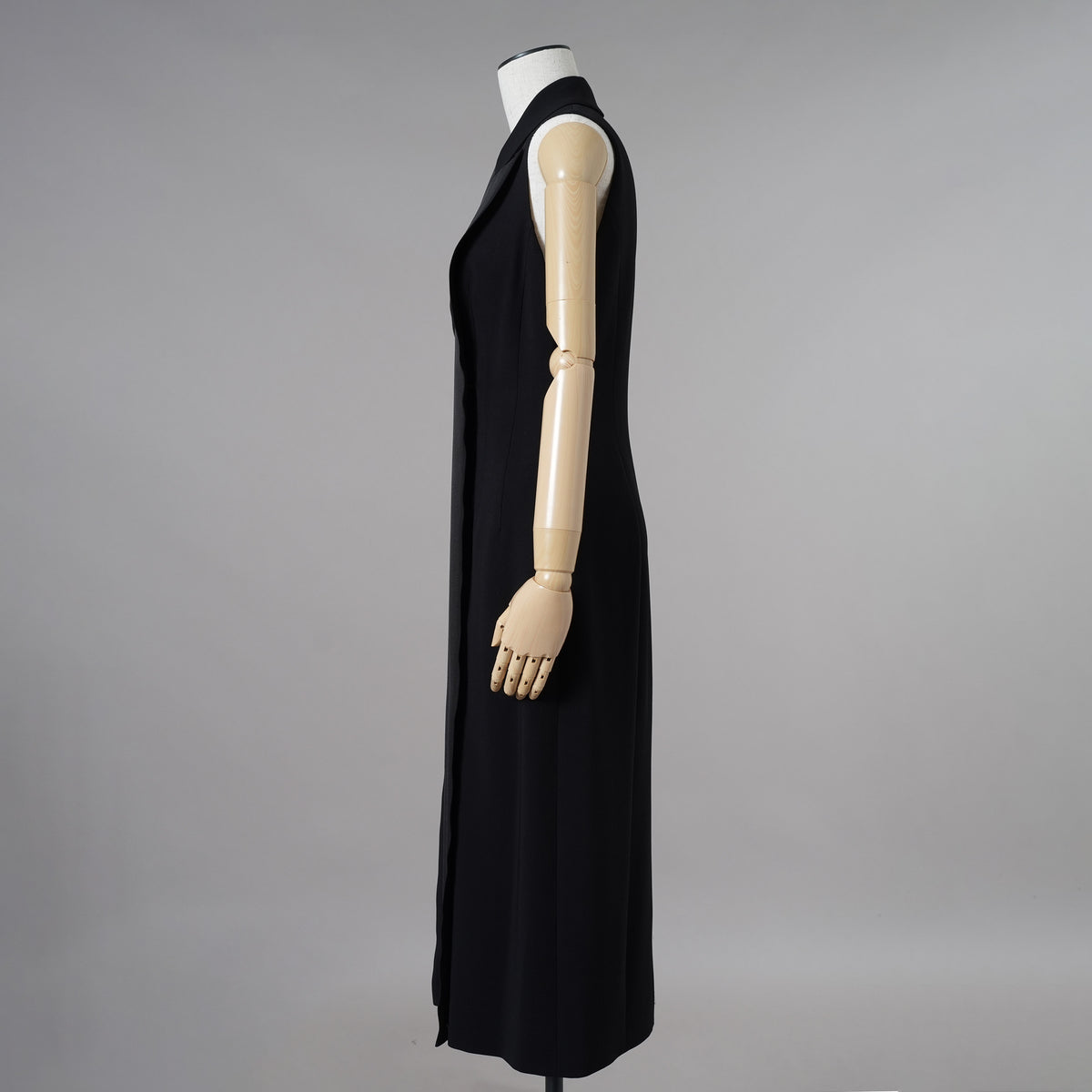 FENDI フェンディ / 美品 21AW 杏 着用 Lolcita Tuxedo Dress ジレドレス ワンピース / FDB672 AGTN / size 40 (BLACK) レディース 352091-izm