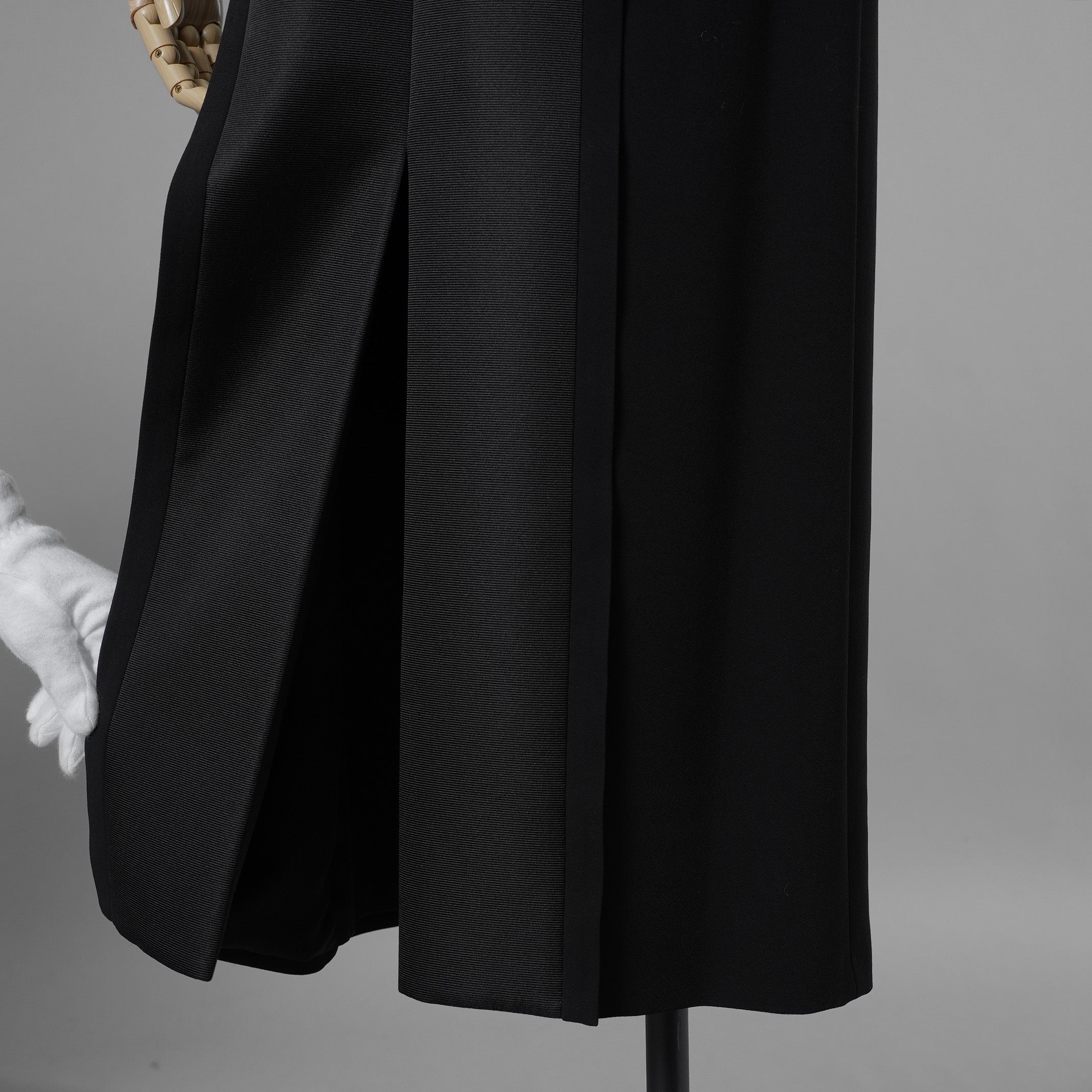 FENDI フェンディ / 美品 21AW 杏 着用 Lolcita Tuxedo Dress ジレドレス ワンピース / FDB672 AGTN / size 40 (BLACK) レディース 352091-izm