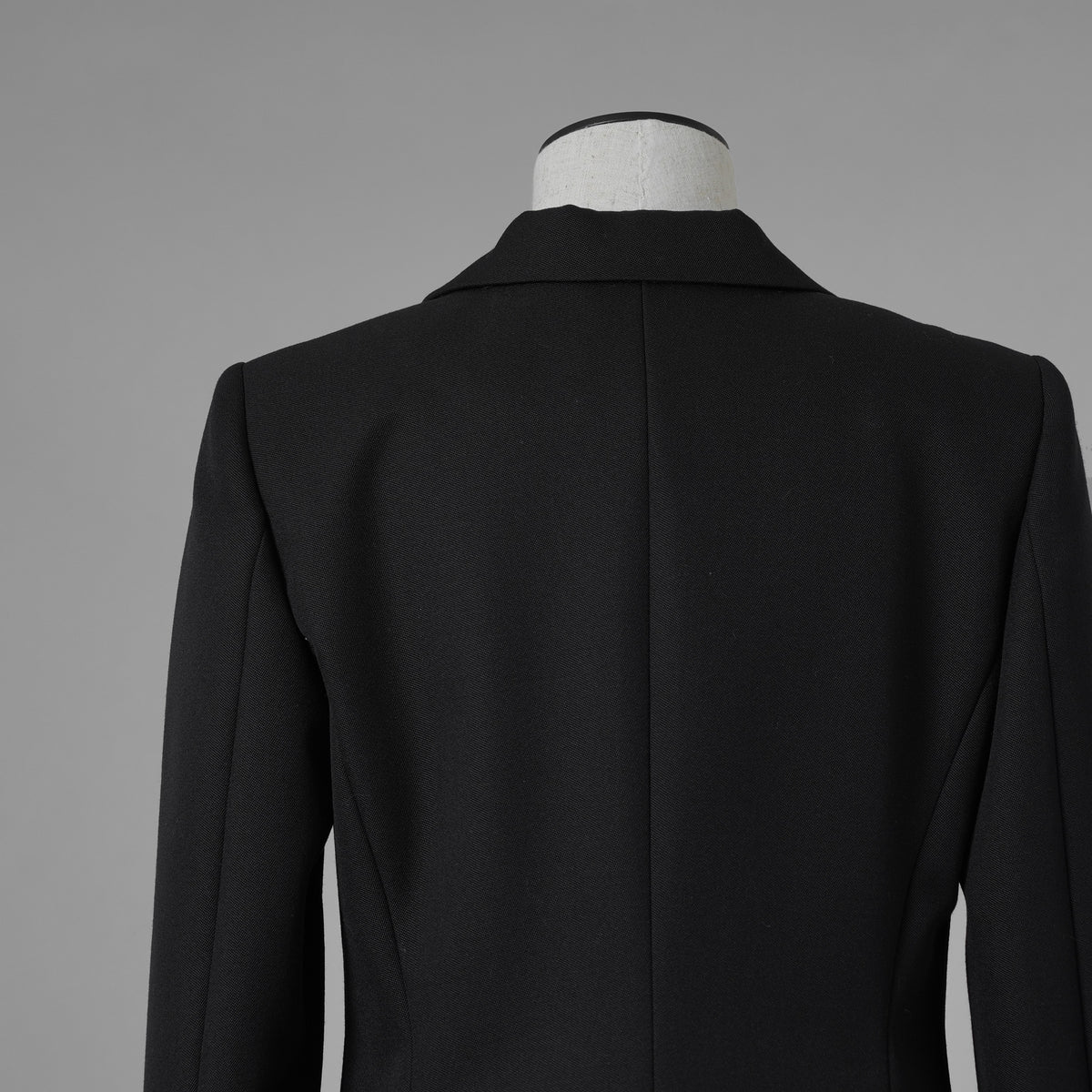 FENDI フェンディ / 美品 21AW Contrasting Lapel Tuxedo Blazer コントラスティング ラペル タキシード ブレザー ジャケット / FJ7215 AHLA / size 40 (BLACK) レディース 352092-izm