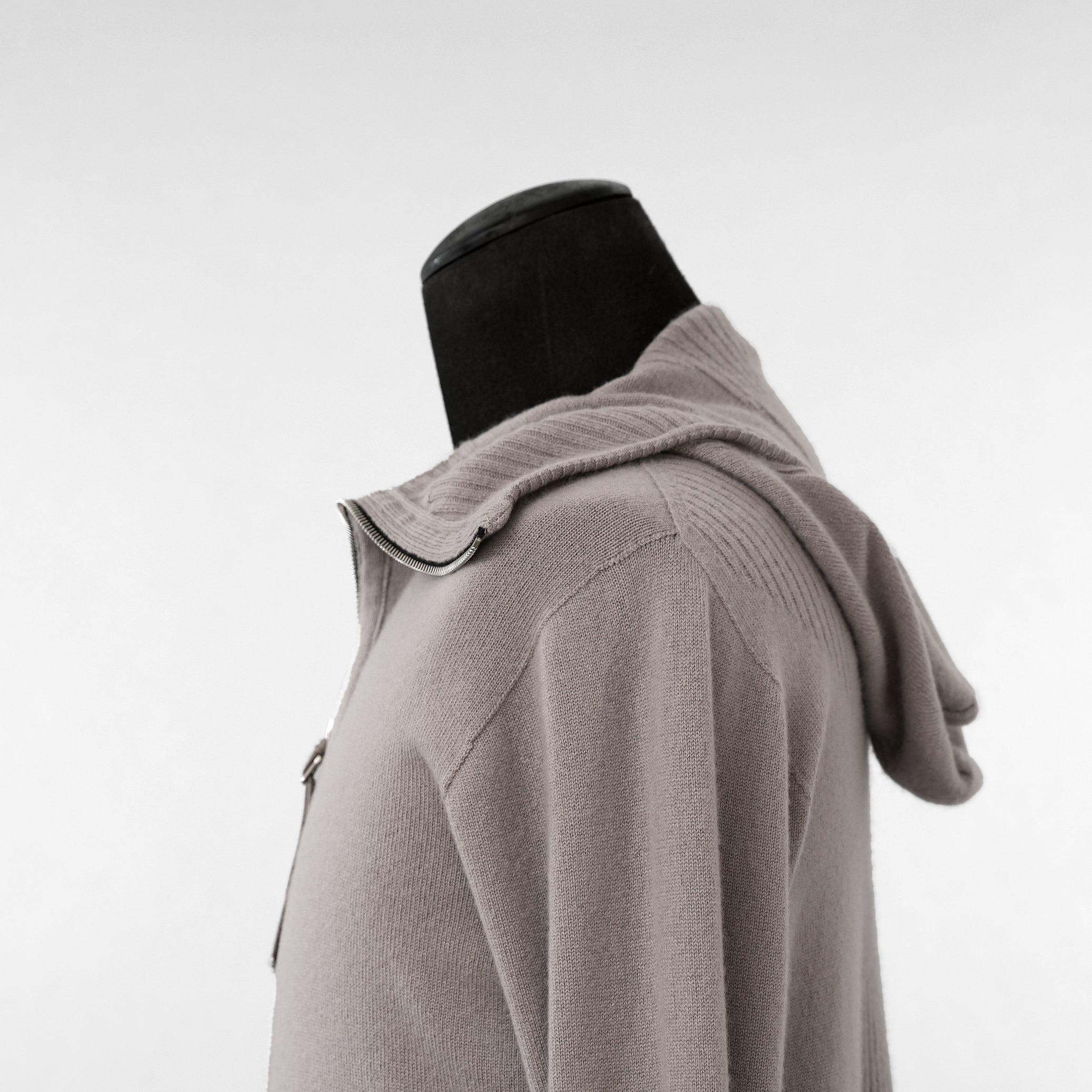 超希少 BORIS BIDJAN SABERI ボリスビジャンサベリ / 美品 カシミヤ 100% zipper2. シームレス3Dニット / FZB30008 / size S (LIGHT GRAY)
