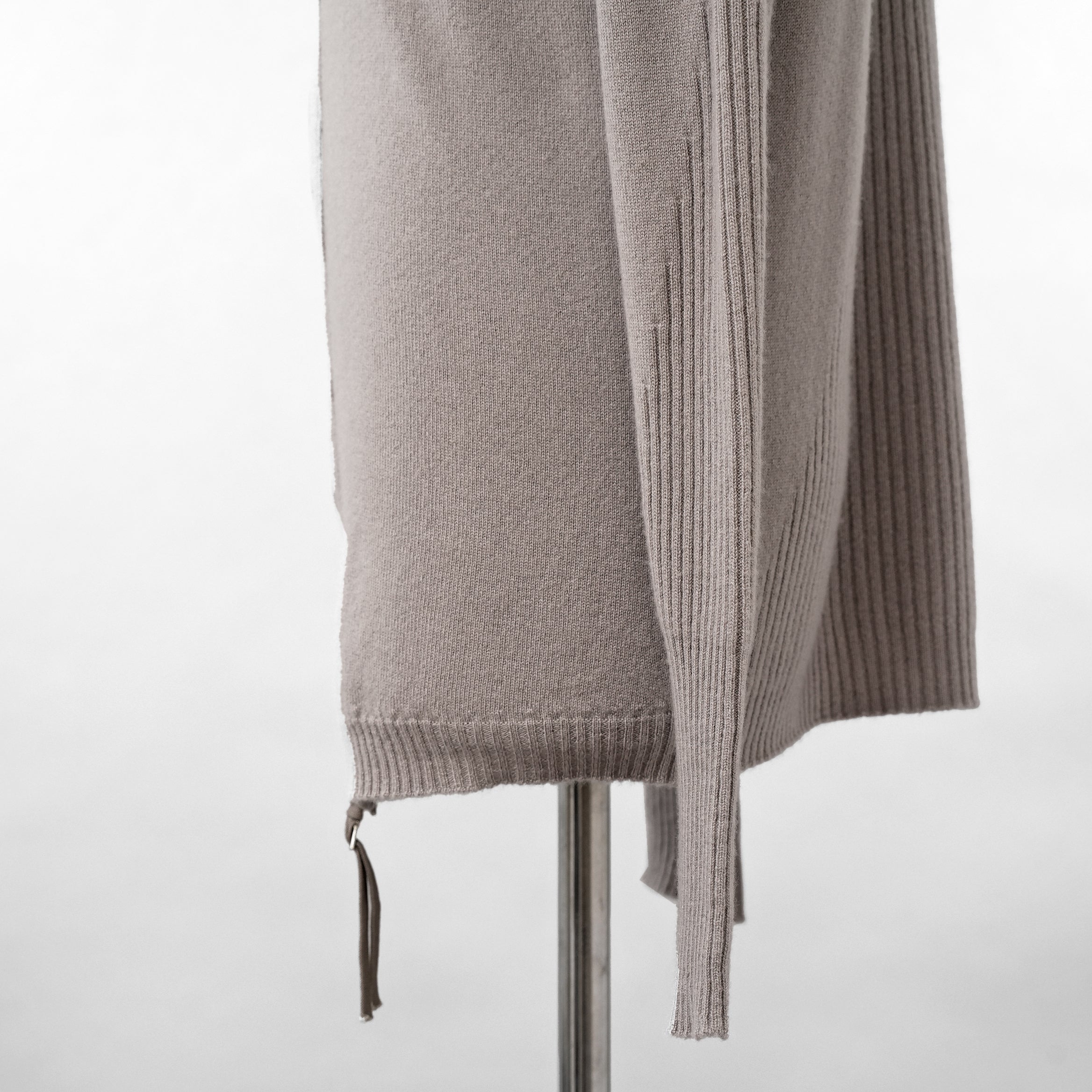 超希少 BORIS BIDJAN SABERI ボリスビジャンサベリ / 美品 カシミヤ 100% zipper2. シームレス3Dニット / FZB30008 / size S (LIGHT GRAY)