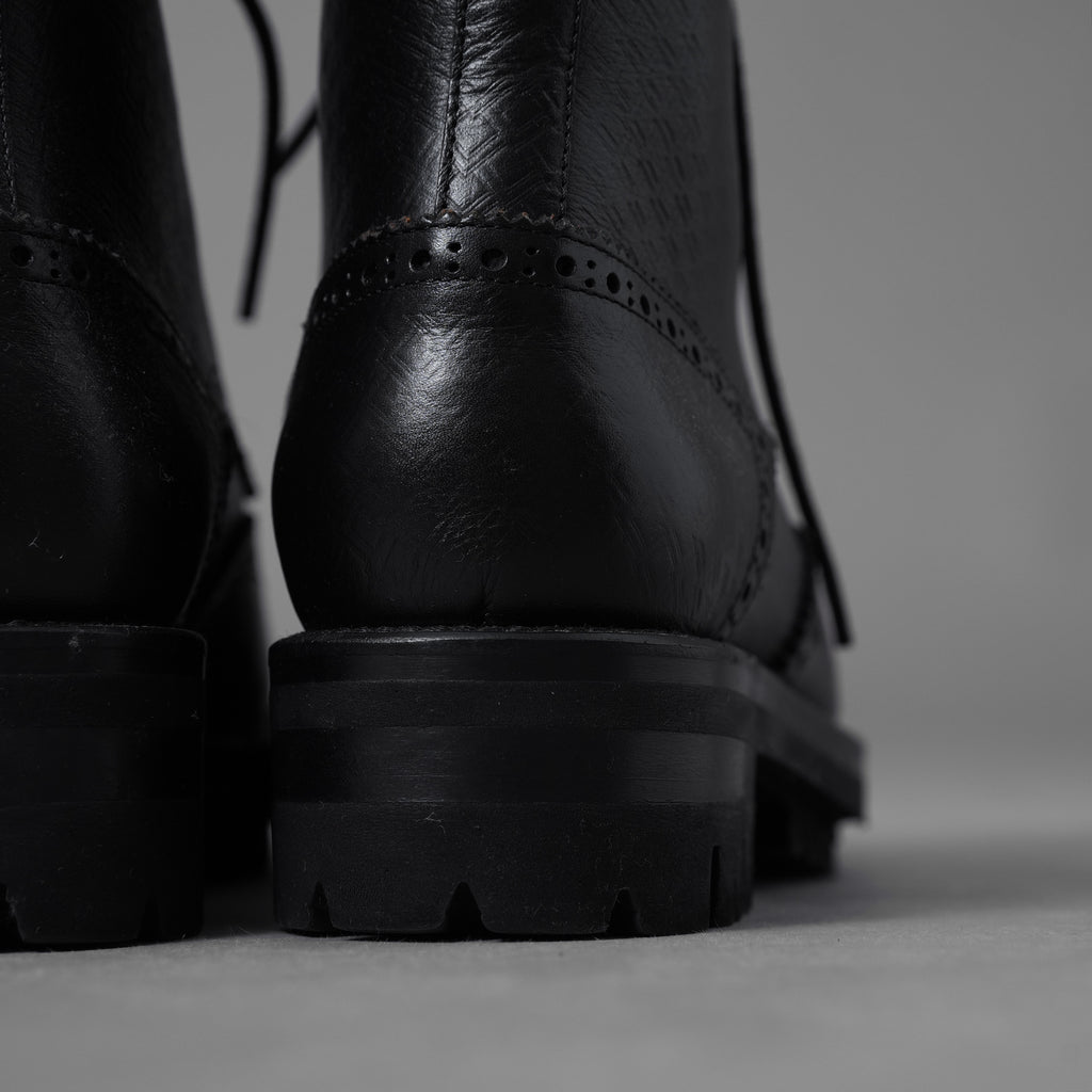 Dsquared2 ディースクエアード / 美品 7ホール ウイングチップ レースアップ ブーツ シューズ / size 40 (BLACK) 352099-in-ue