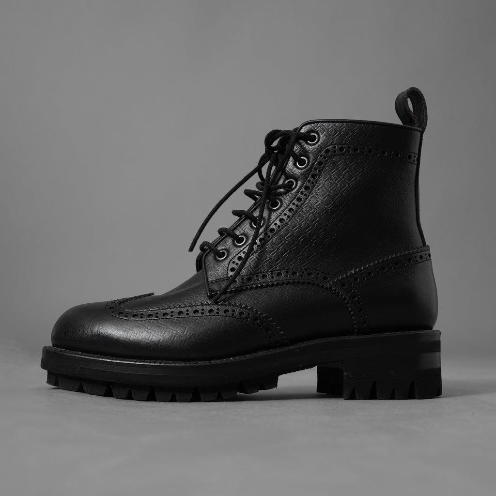 Dsquared2 ディースクエアード / 美品 7ホール ウイングチップ レースアップ ブーツ シューズ / size 40 (BLACK) 352099-in-ue
