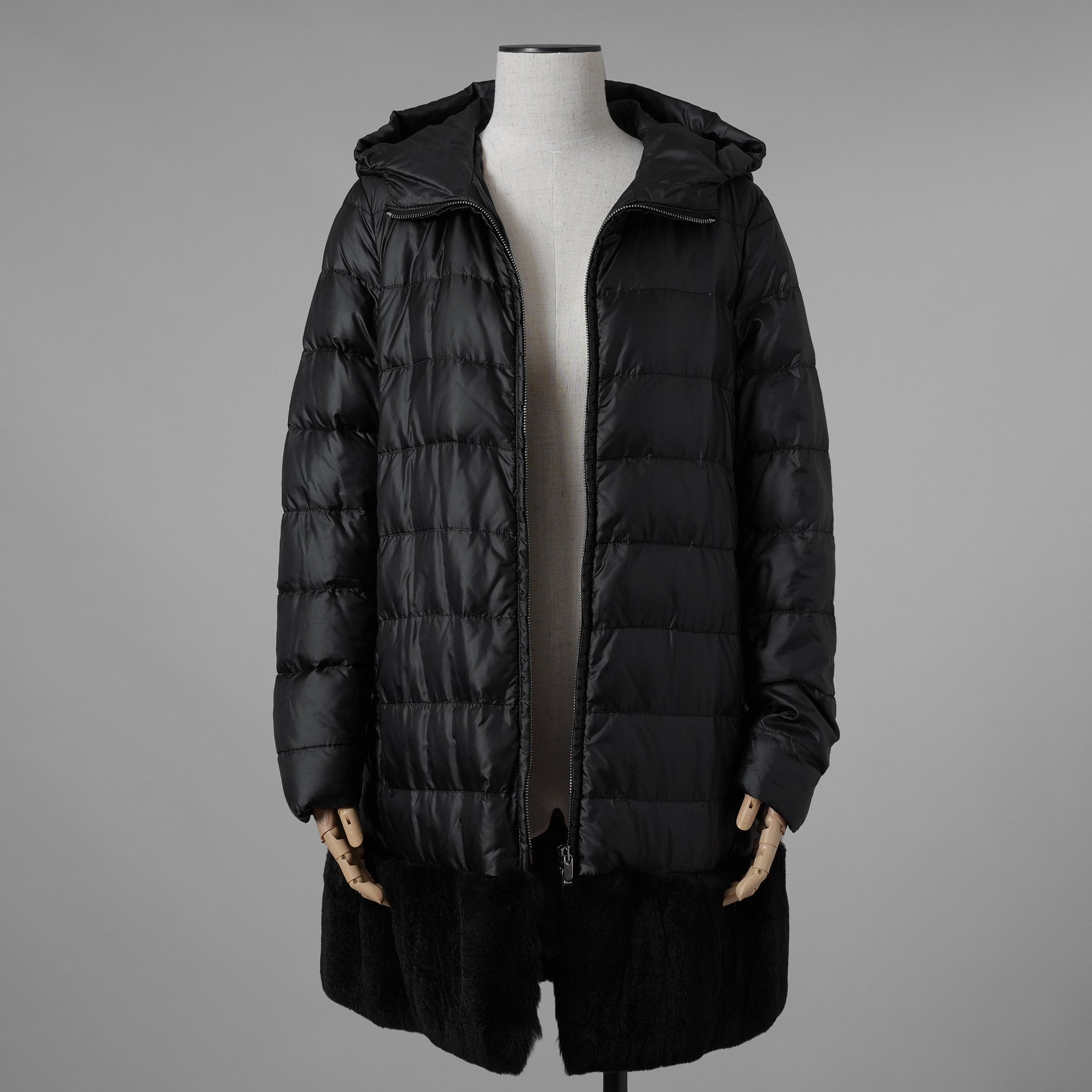 MAX MARA STUDIO マックスマーラ ステュディオ / 美品 ダウンコート アウター/ size 42 (BLACK) レディース  352096-yng
