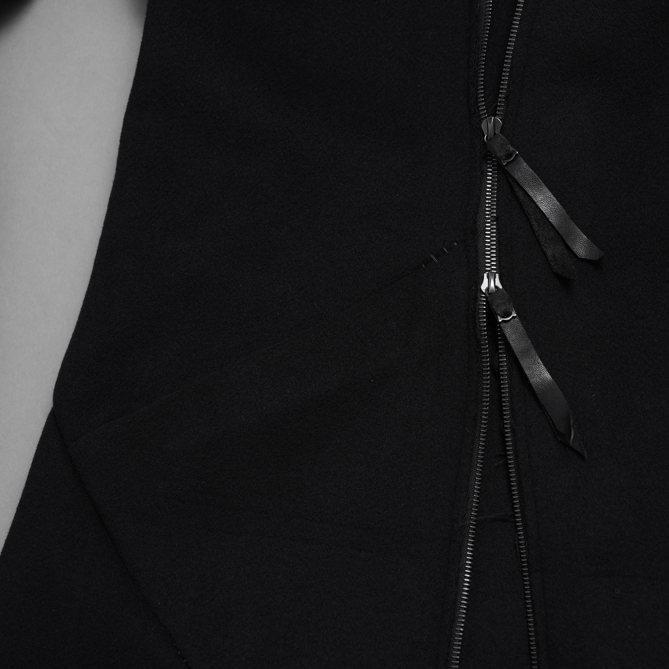 LEON EMANUEL BLANCK レオンエマニュエルブランク / 美品 23AW Distortion Zipped Hoody / コットン フリース パーカー / DIS-M-HOZ-01 / size 46 (BLACK)