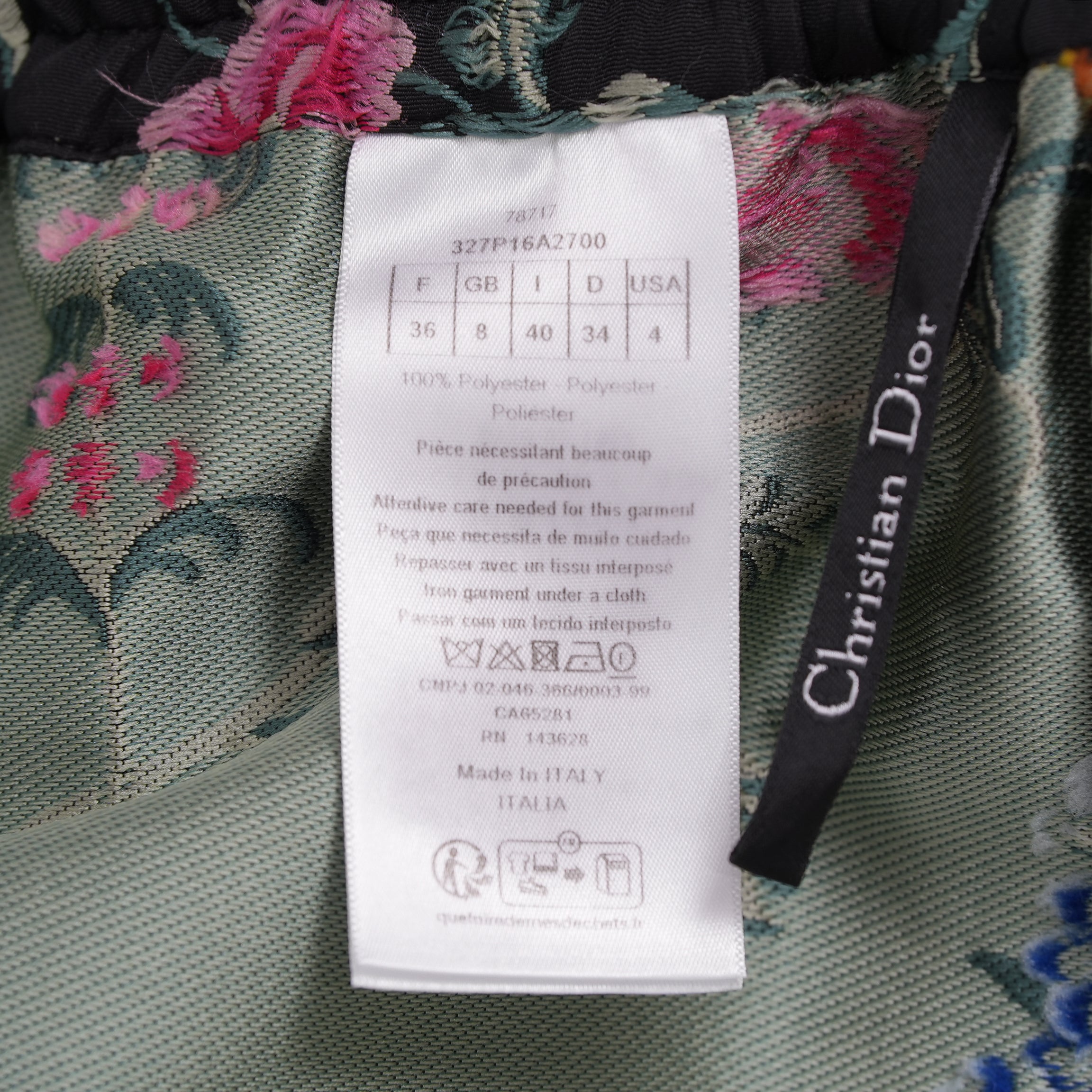 Christian Dior クリスチャンディオール / 美品 23SS ランウェイ look64 / 花柄刺繍 ブラックフローラル イージー / ショート パンツ / 327P16A2700 / size 40 (BLACK) レディース