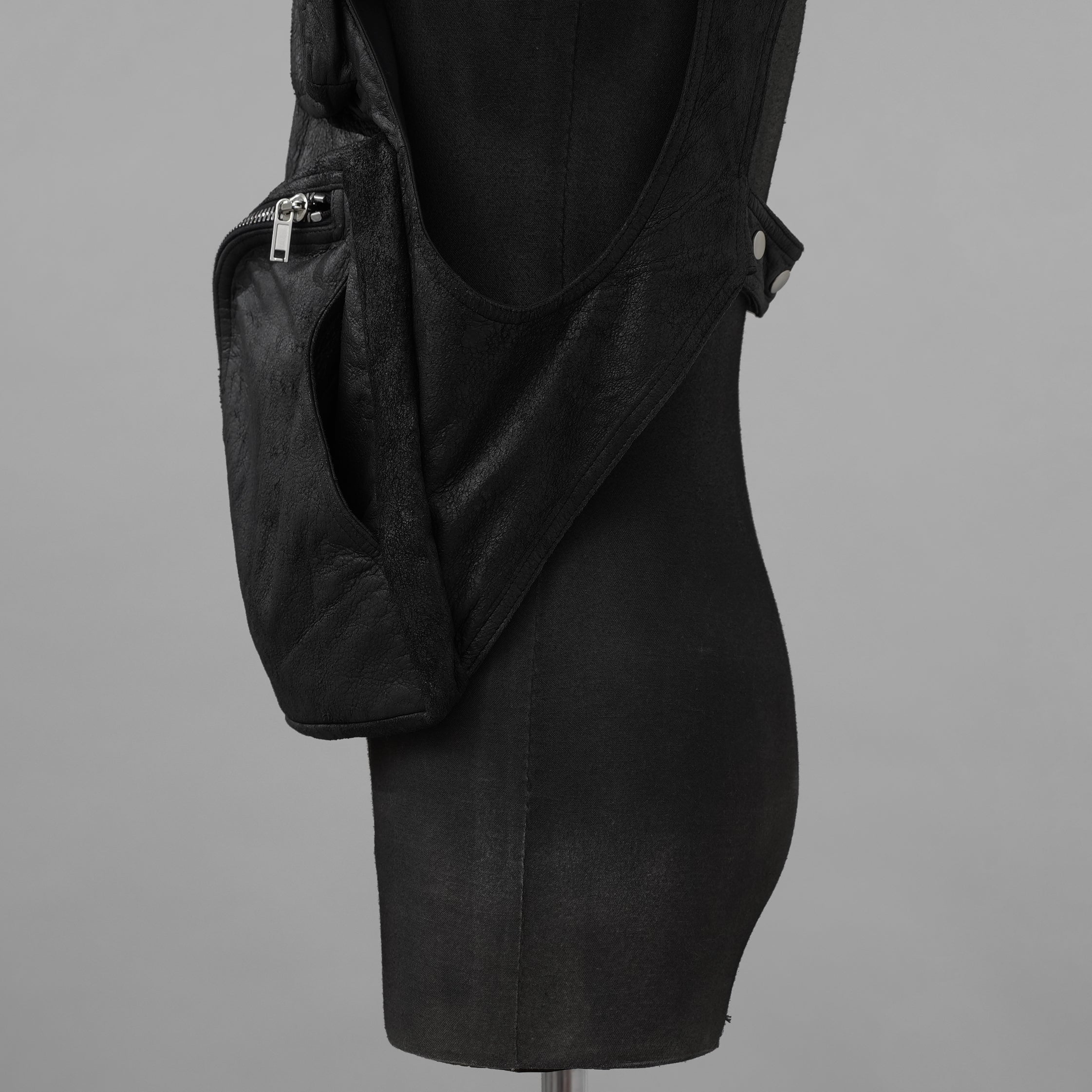 Rick Owens リックオウエンス / 美品 24AW Porterville Leather Cargo Vest レザーカーゴベスト / RU02D6767-LBA / size 48 (BLACK)