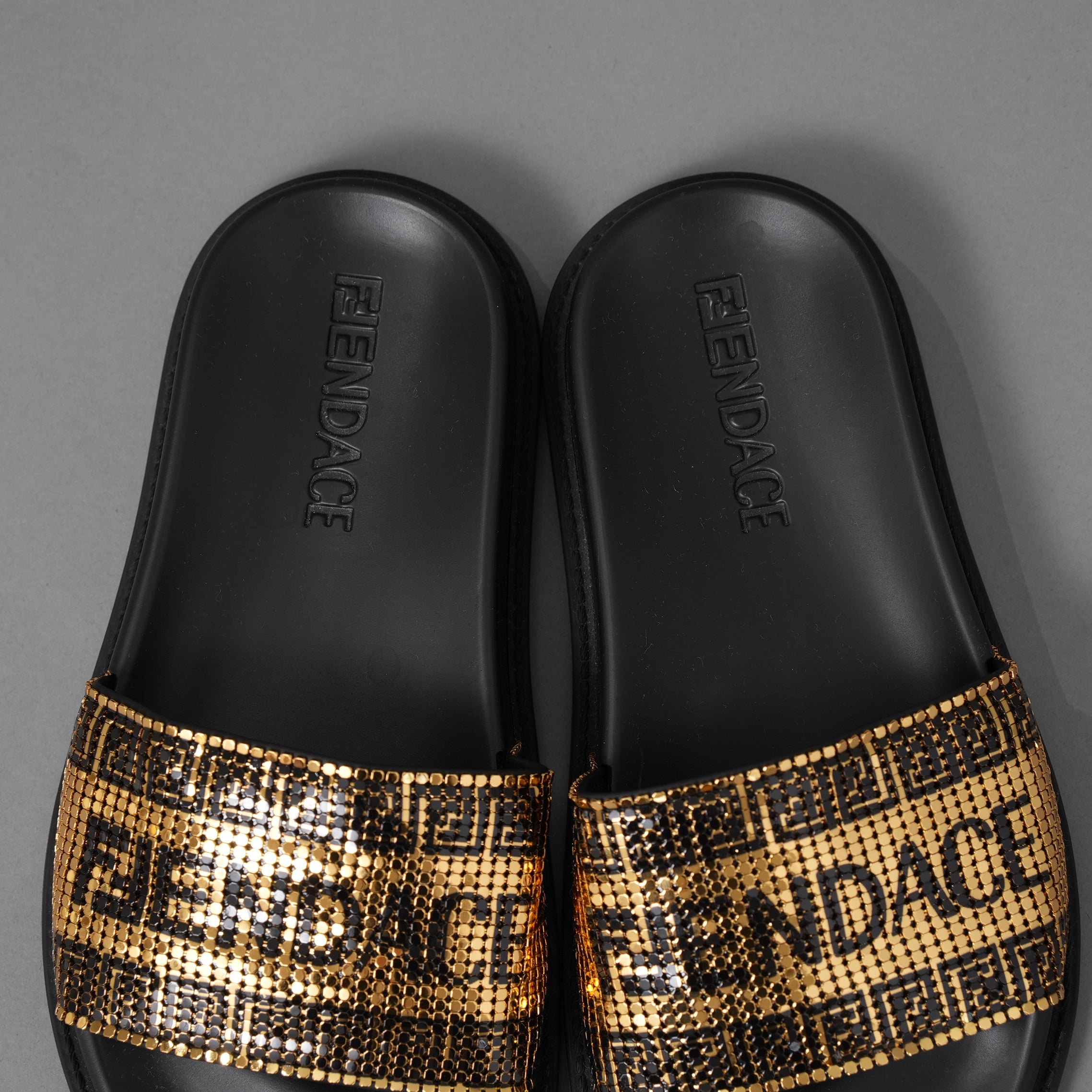 FENDACE フェンダーチェ FENDI×VERSACE コラボ / 22SS ロゴ スライドサンダル / シャワーサンダル /8X8324 / size 36 (23cm) BLACK