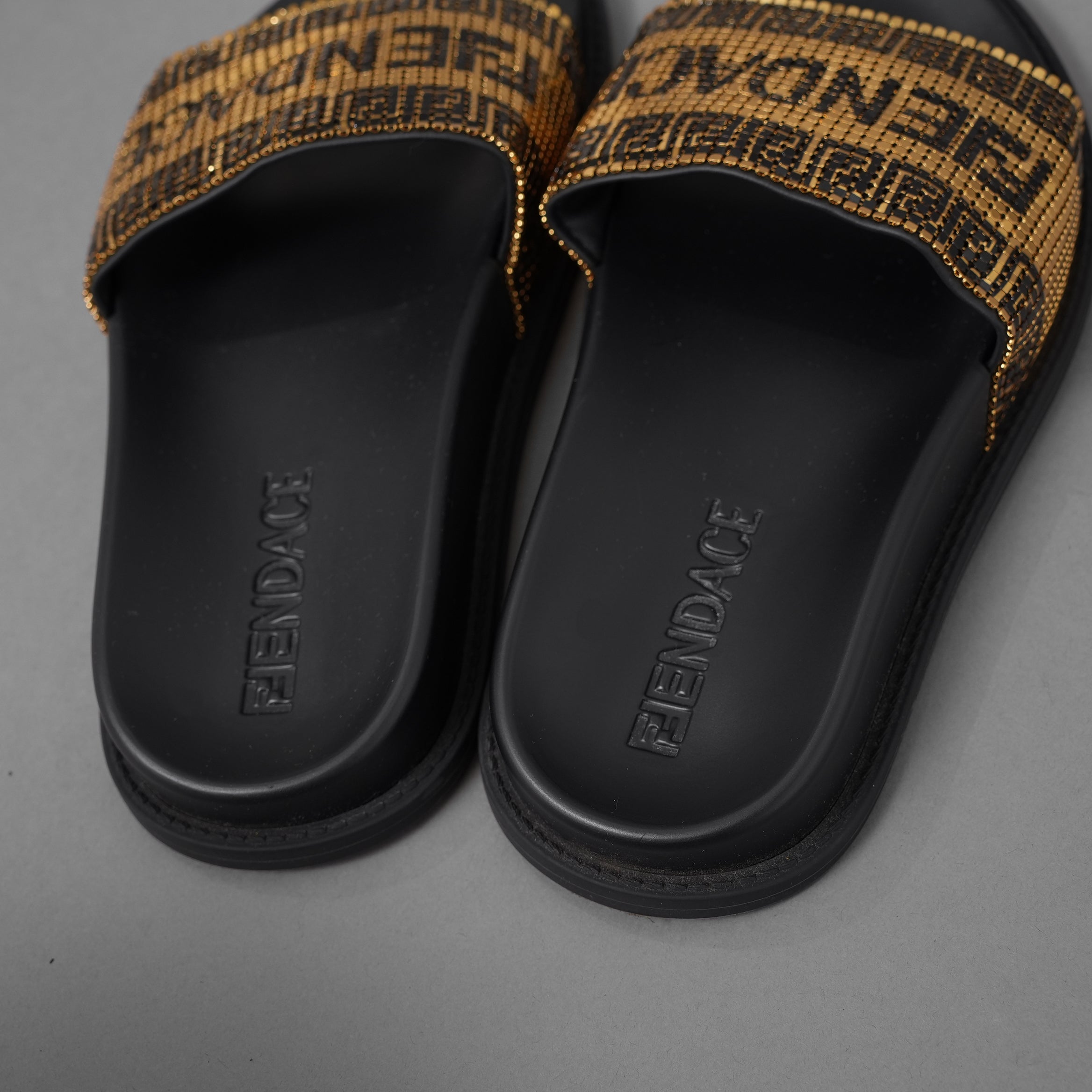 FENDACE フェンダーチェ FENDI×VERSACE コラボ / 22SS ロゴ スライドサンダル / シャワーサンダル /8X8324 / size 36 (23cm) BLACK