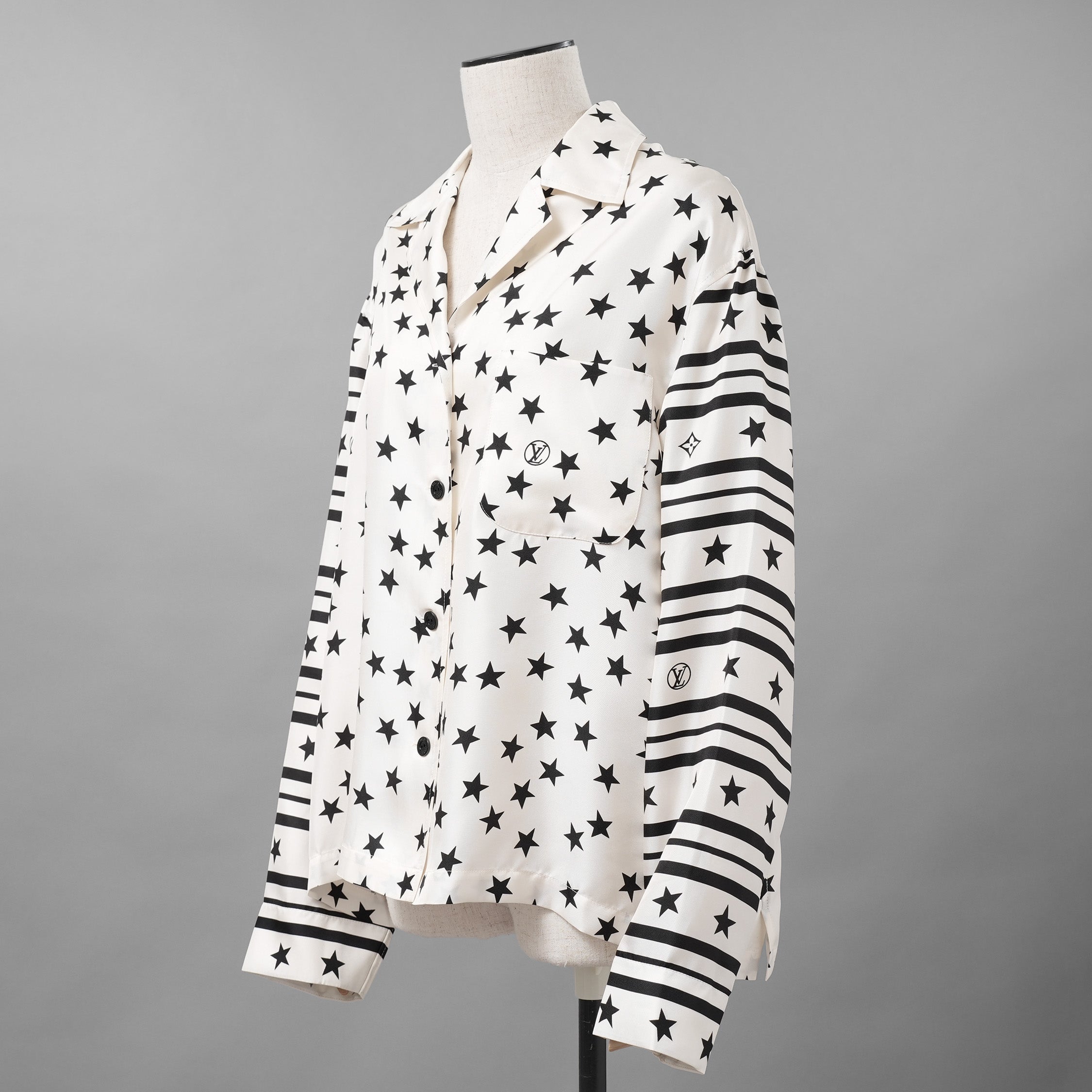 LOUIS VUITTON ルイヴィトン / 美品 22SS LVサマー スターダスト シルク パジャマシャツ / 長袖シャツ / RW222 O33 FNBL38 / size 38 (WHITE) レディース