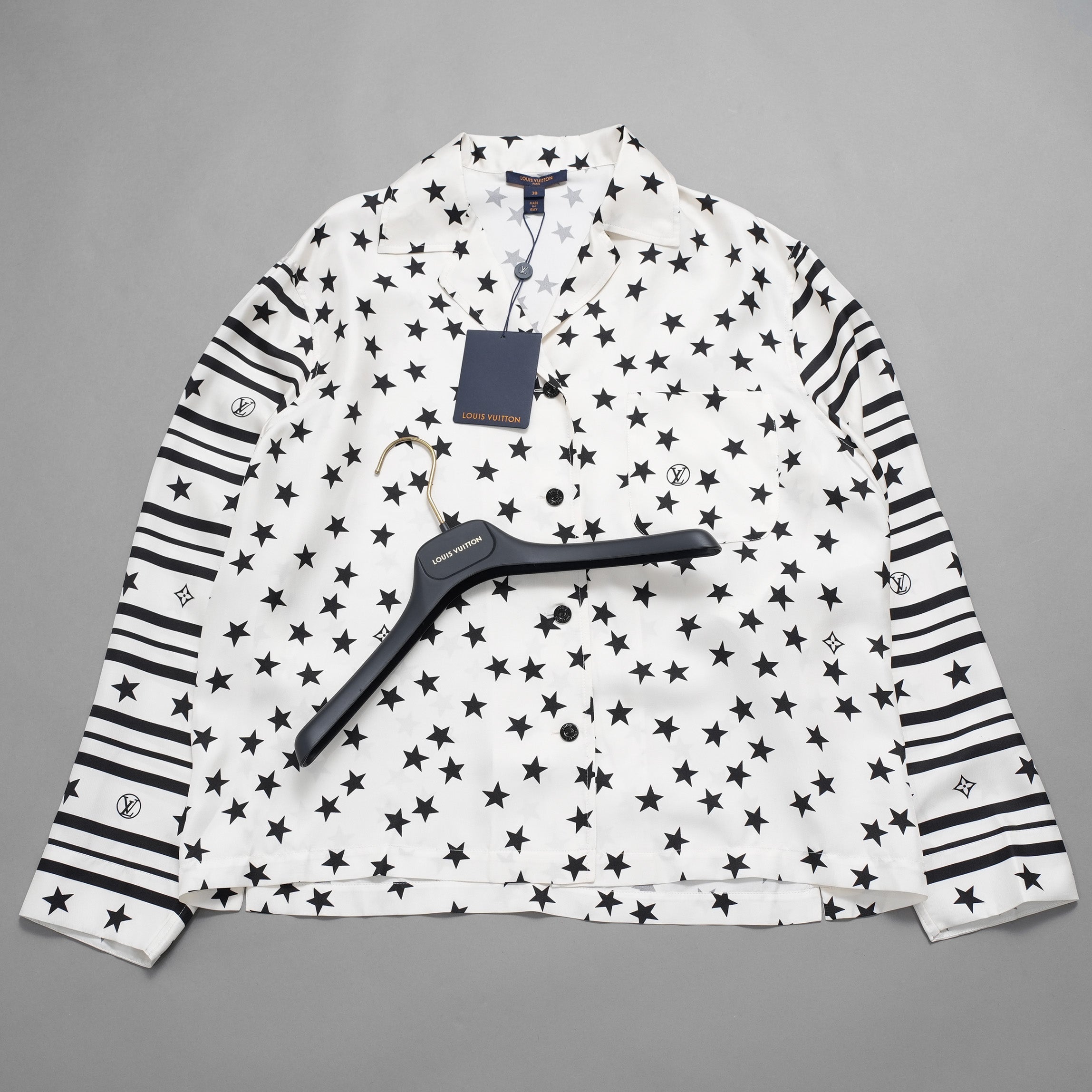 LOUIS VUITTON ルイヴィトン / 美品 22SS LVサマー スターダスト シルク パジャマシャツ / 長袖シャツ / RW222 O33 FNBL38 / size 38 (WHITE) レディース
